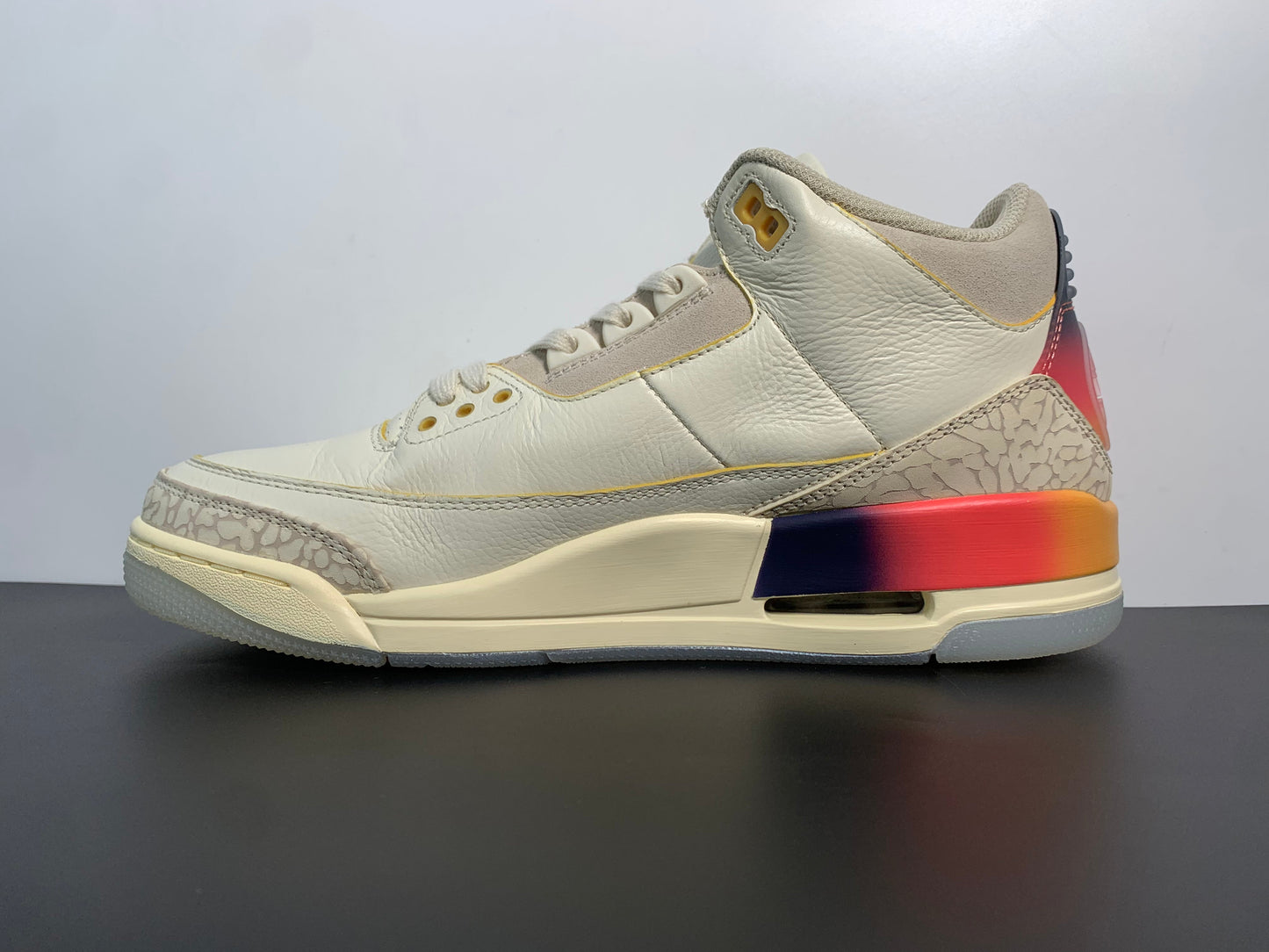 J Balvin x Air Jordan 3 Mid Medellin Sunset FN0344-901