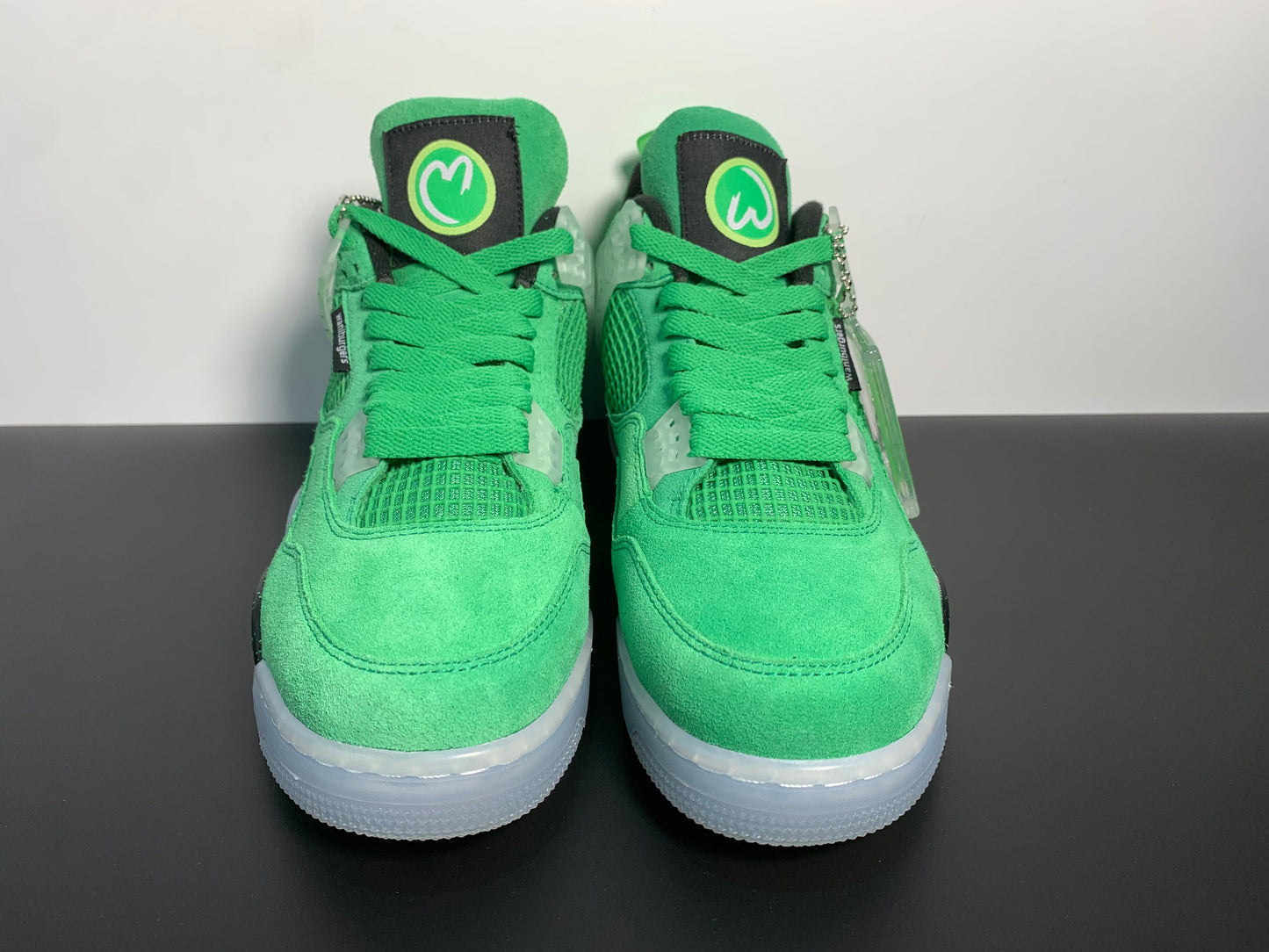 Air Jordan 4 Wahlburger