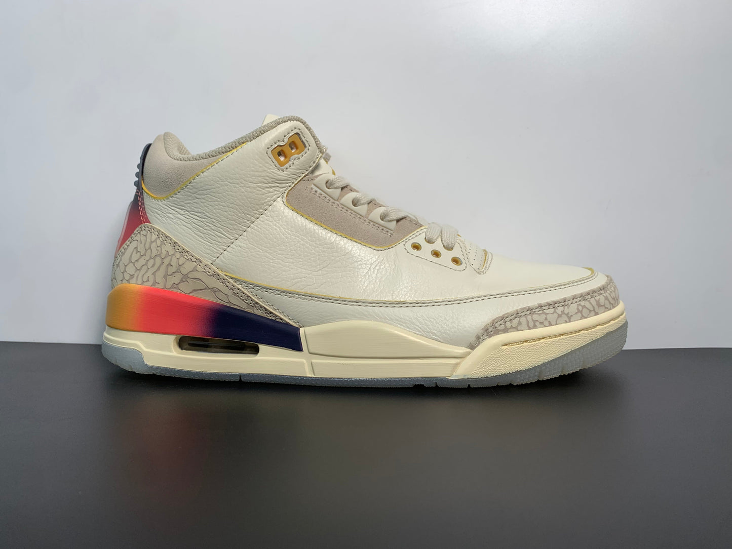 J Balvin x Air Jordan 3 Mid Medellin Sunset FN0344-901