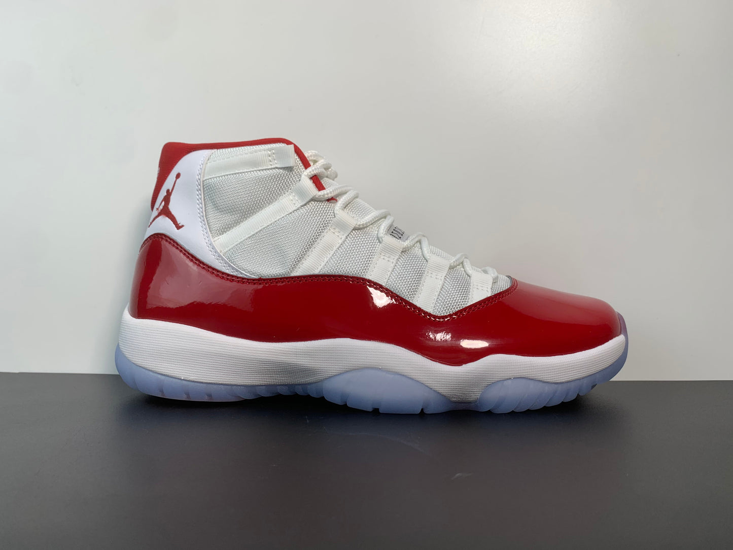 Air Jordan 11 Retro Cherry