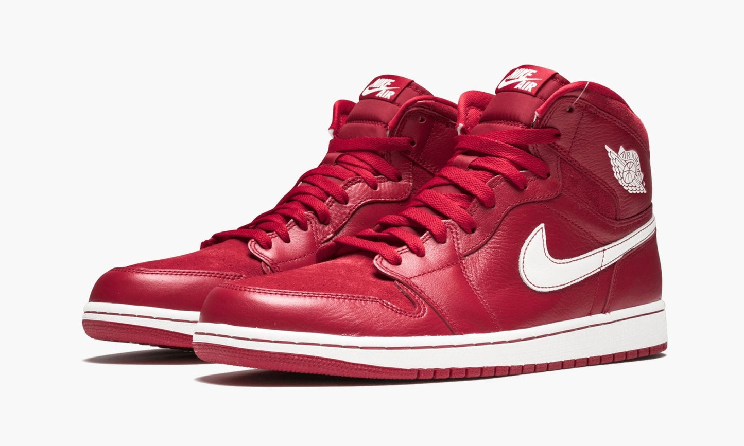 Air Jordan 1 Retro High OG "Gym Red"