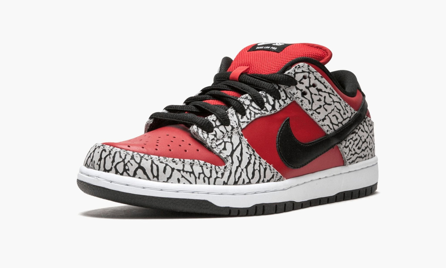 SB Dunk Low Premium "Supreme - Red Cement"