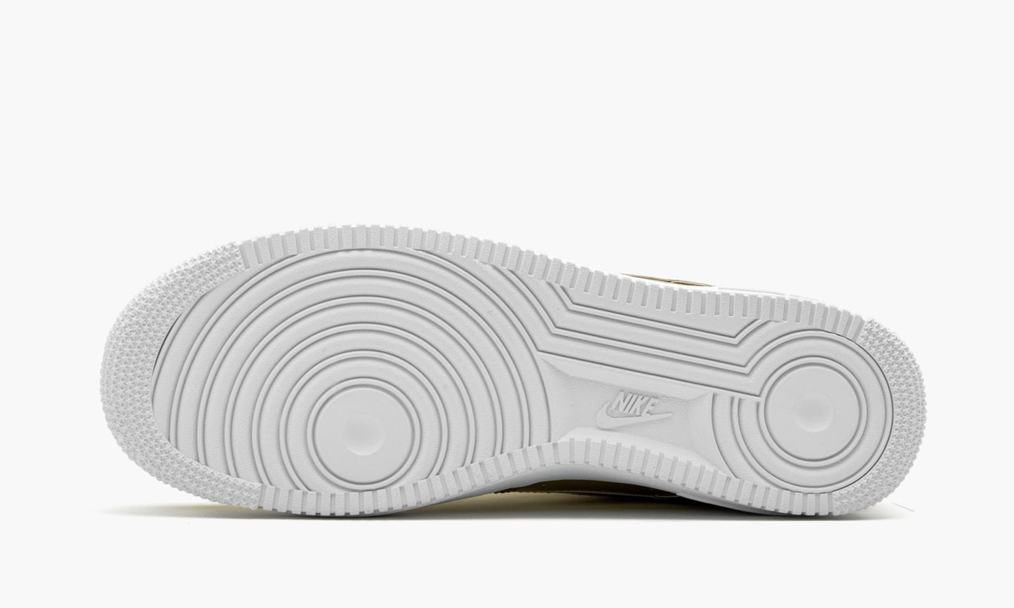 W Air Force 1 SP "Metallic Gold"