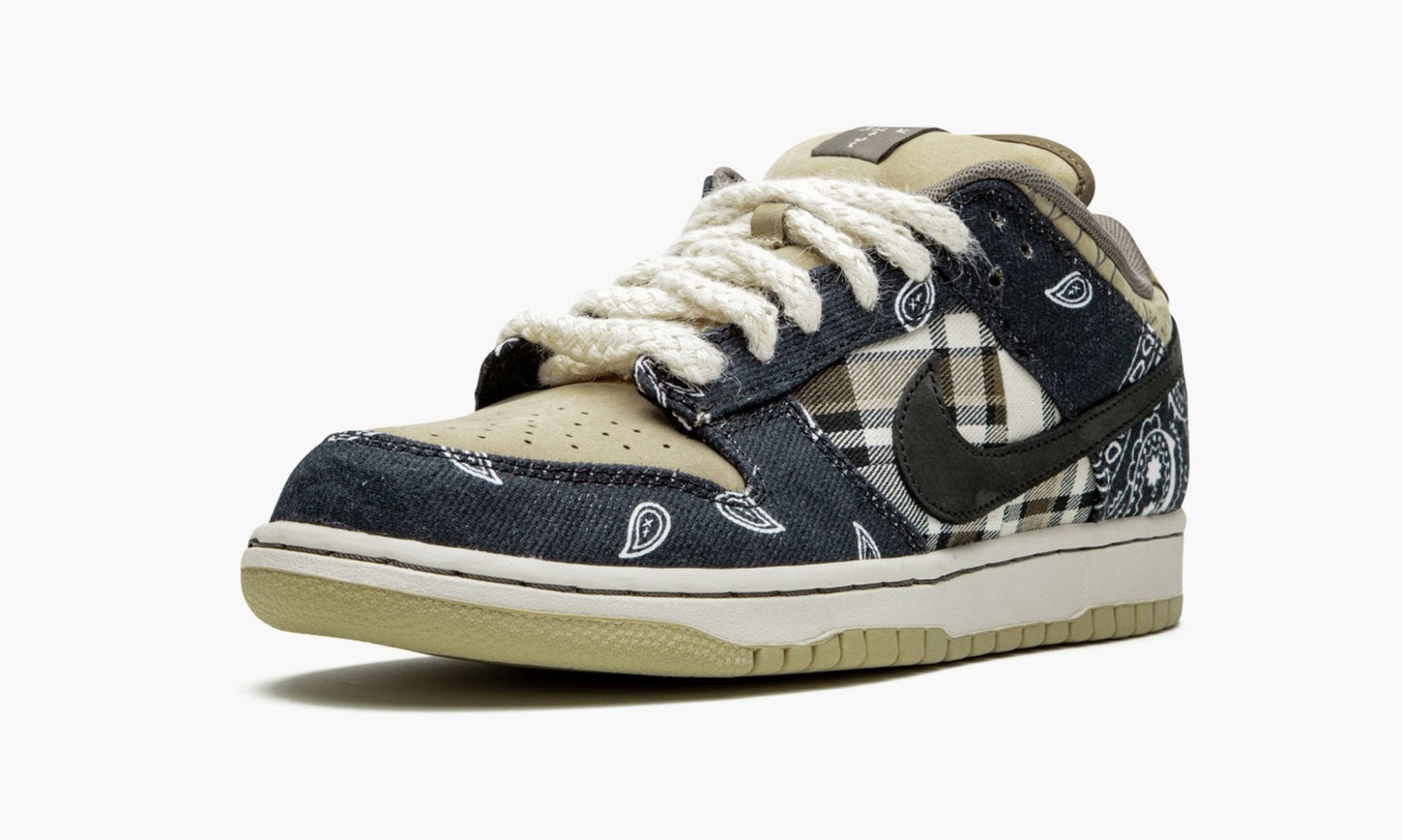 SB Dunk Low "Travis Scott"