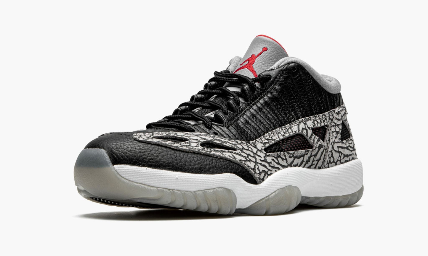 Air Jordan 11 Low IE "Black Cement"