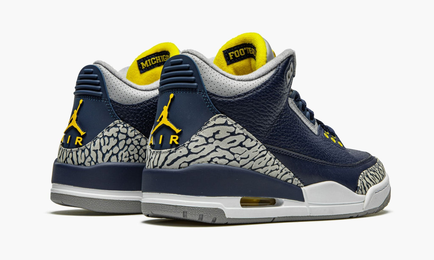 Air Jordan 3 Retro PE "Michigan"