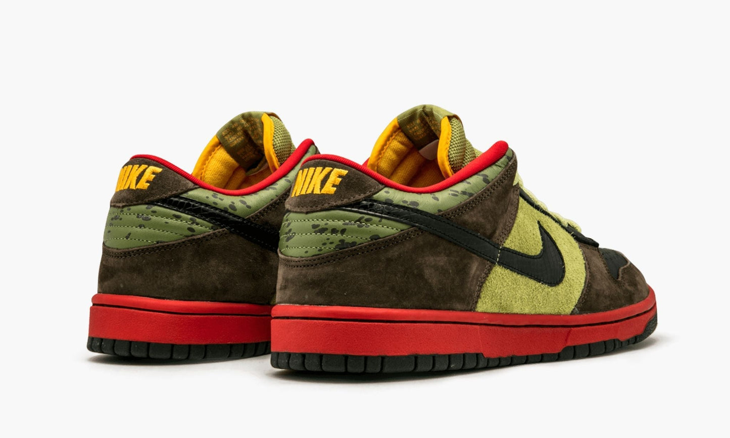 SB Dunk Low Premium "Asparagus"