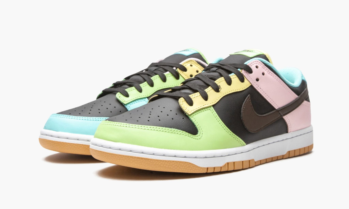 Dunk Low SE "Free 99 - Black"