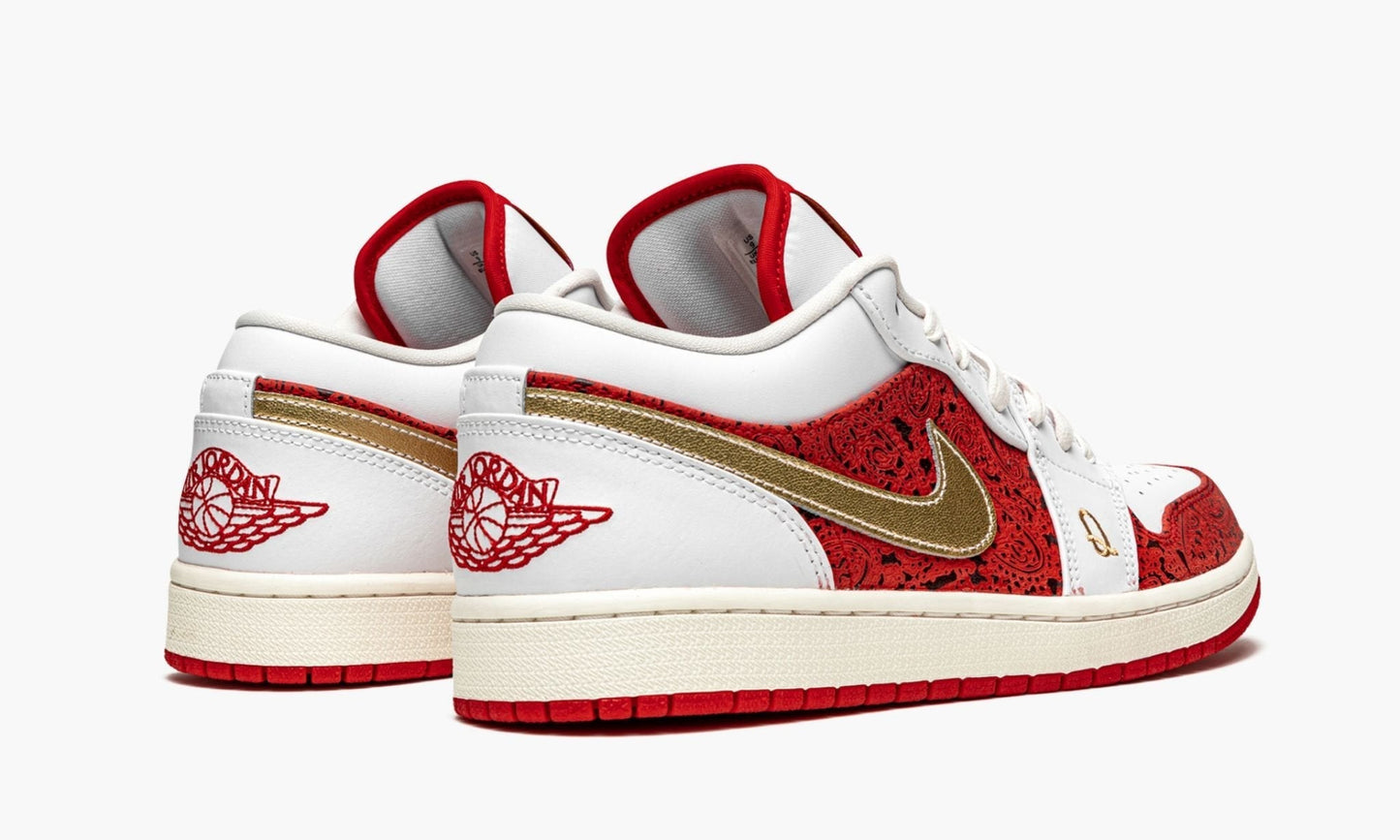 Air Jordan 1 Low SE "Spades"