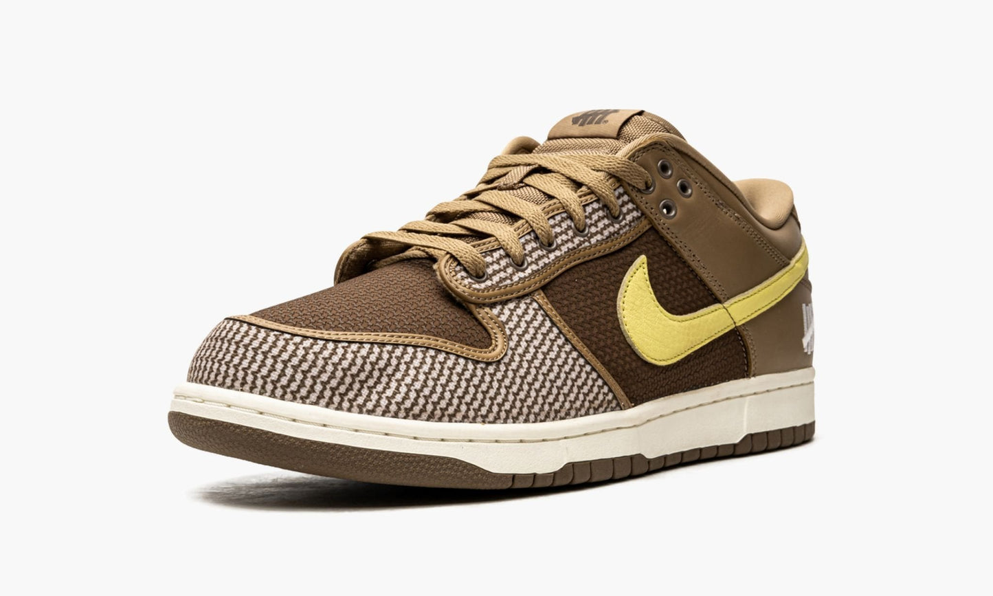Dunk Low SP "Undefeated - Canteen"
