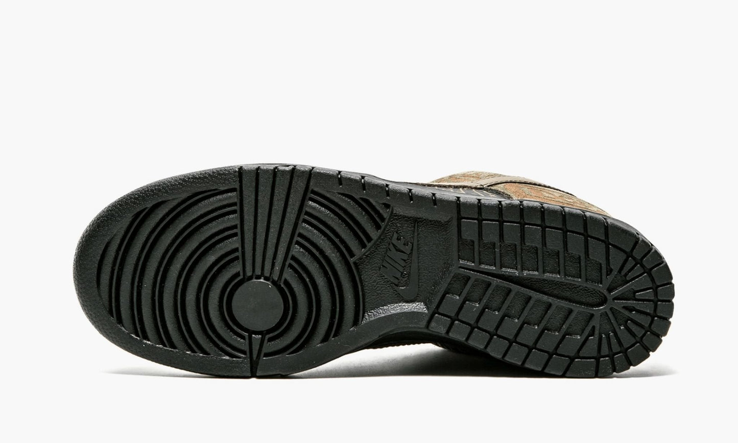 Dunk Low Premium "Doernbecher"