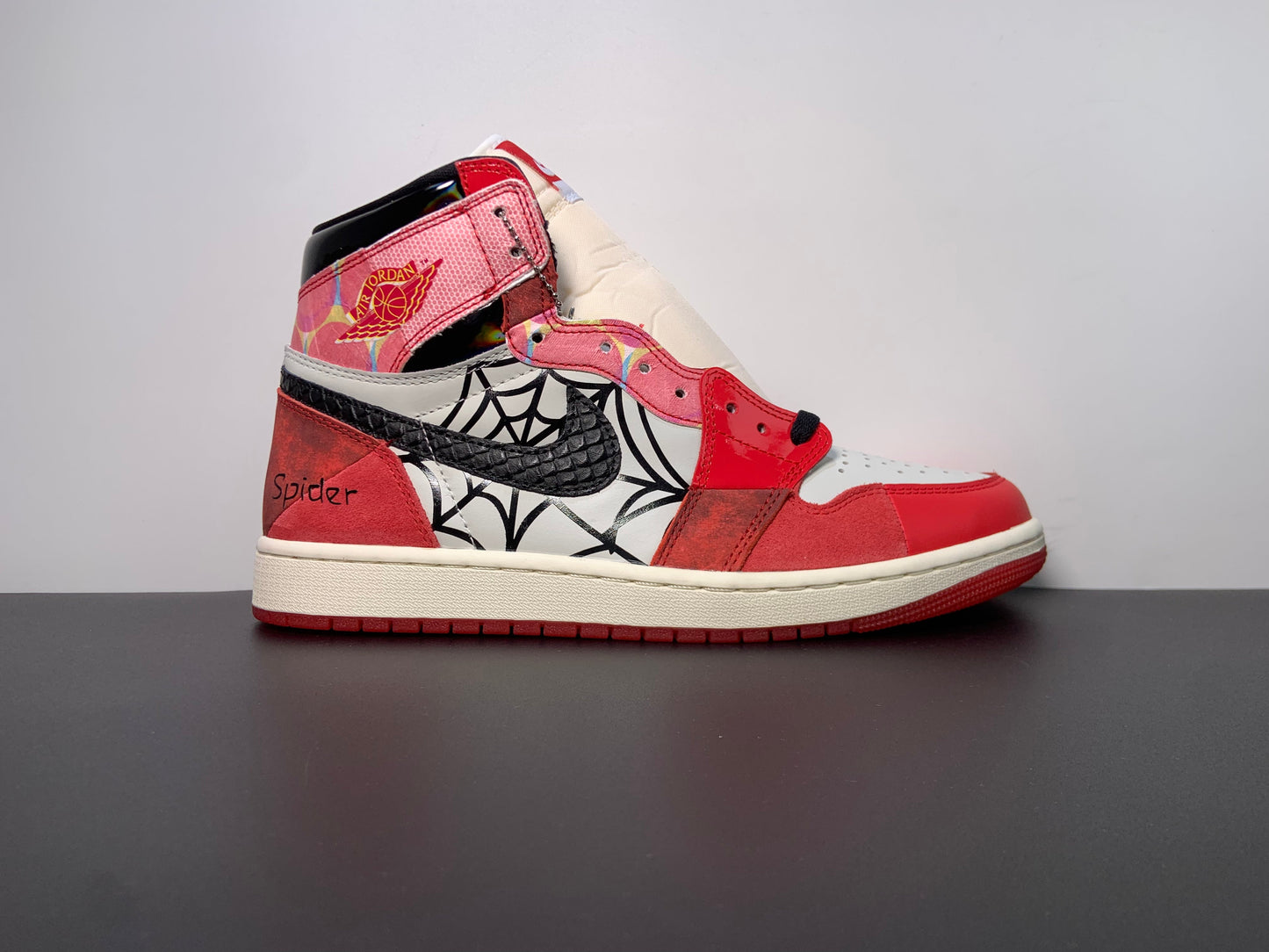 Air Jordan 1 High OG “Next Chapter”Spider 2.0 DV1748-601