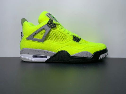 Air Jordan 4 Retro “Let’s Play Tennis” DV6773 700