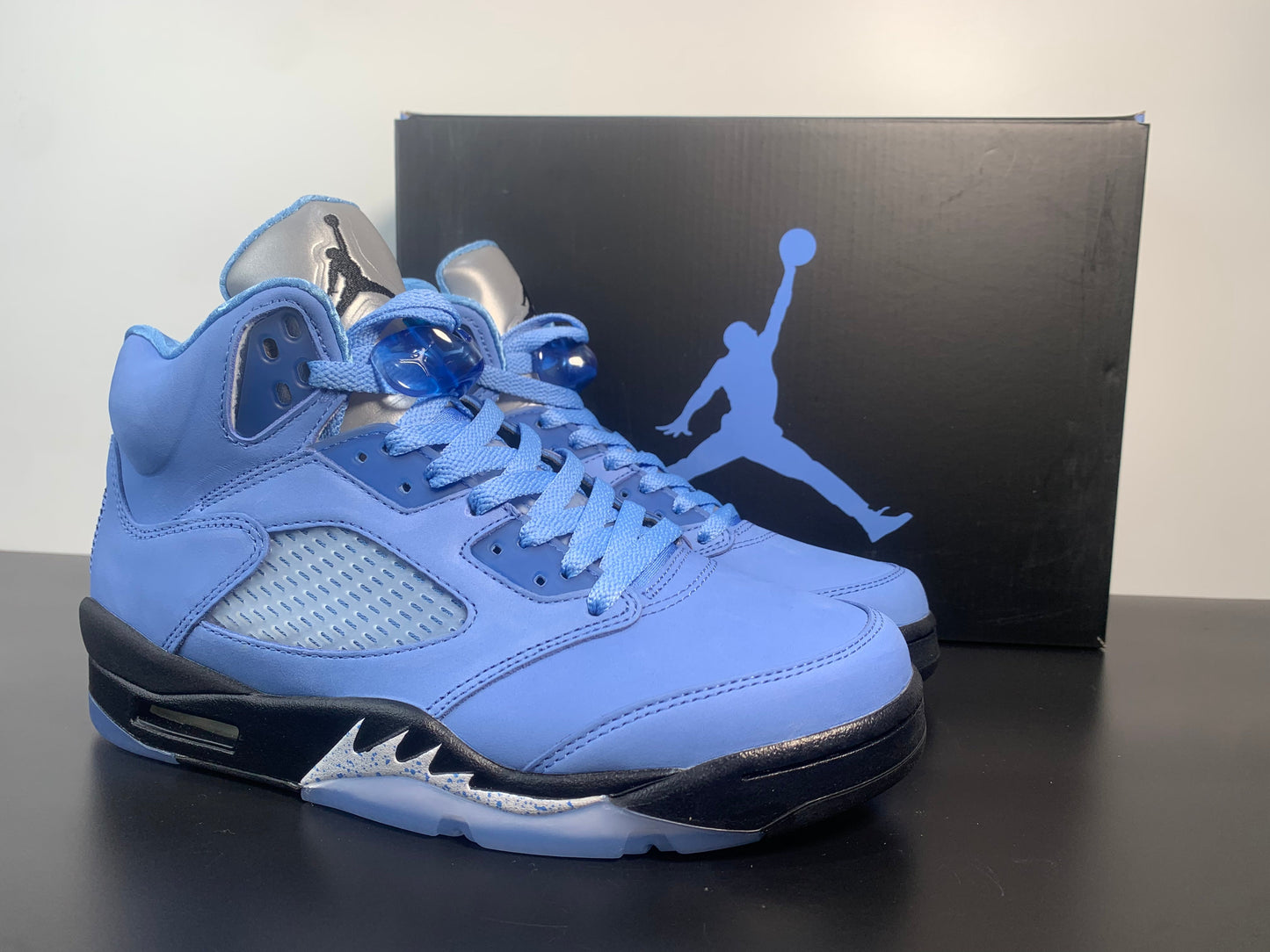 Air Jordan 5 “UNC  DV1310-401