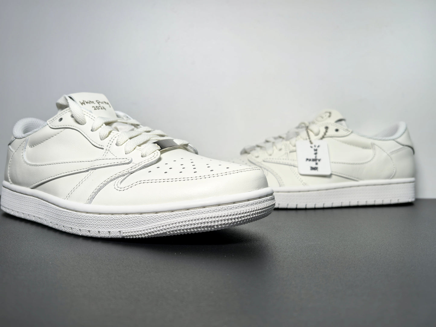 Travis Scott x Wmns Air Jordan 1 Retro Low OG SP 'Michael Rubin White Party'