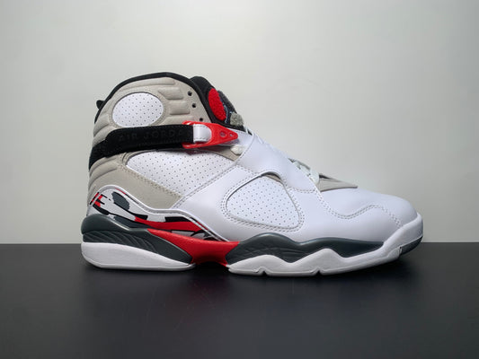 Air Jordan 8 Retro Bugs Bunny