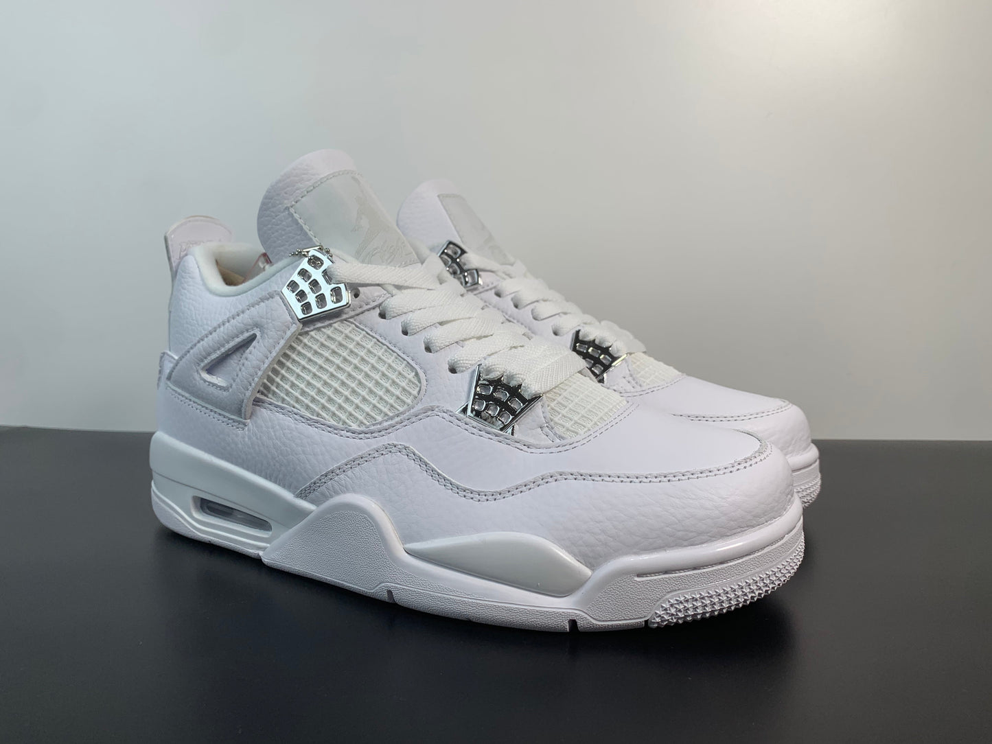 Nike Air Jordan 4 Retro Pure Money