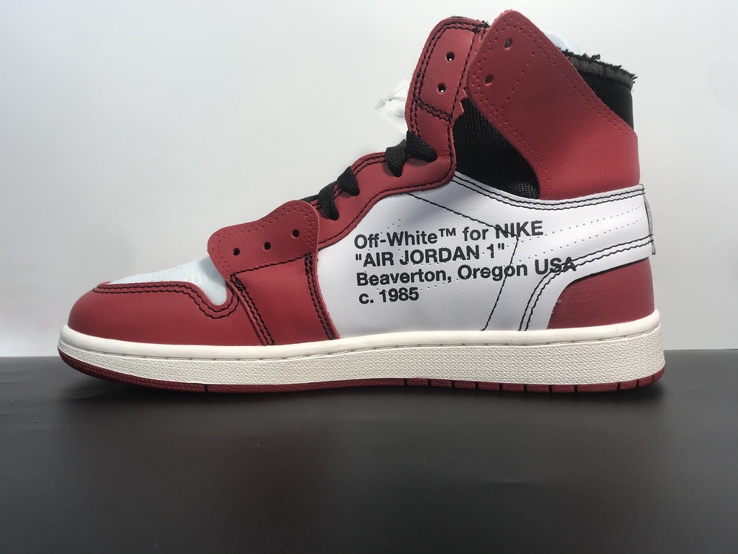 Off-White x Air Jordan 1 OG Batch ‘CHICAGO’ AA3834-101