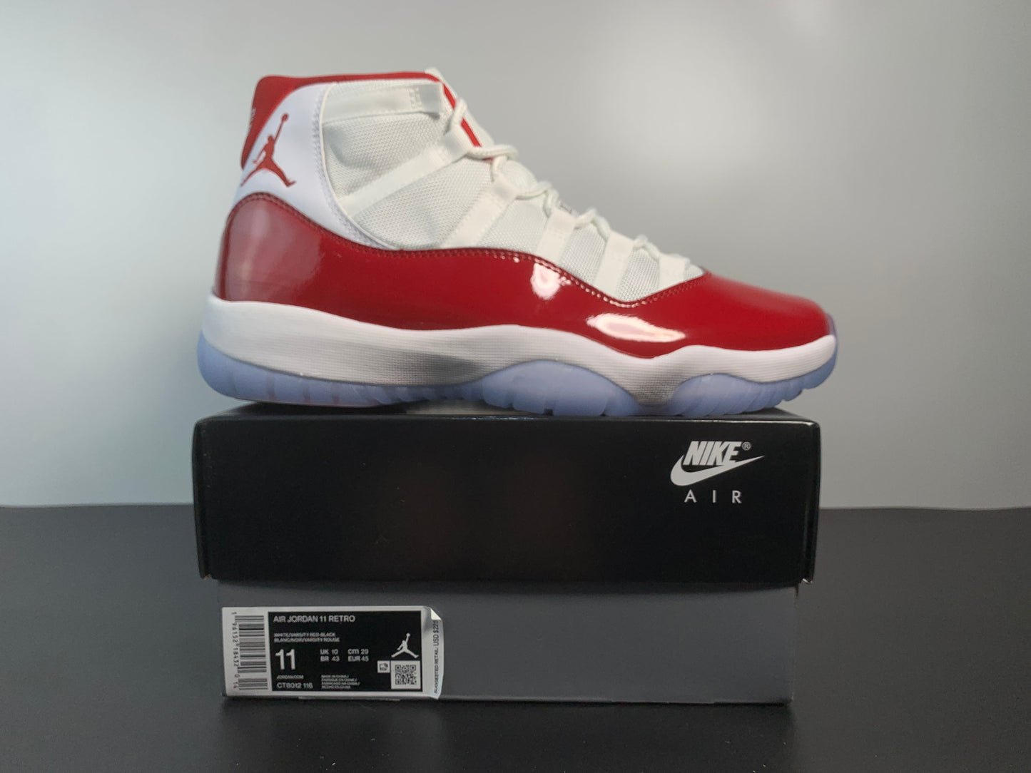 Air Jordan 11 Retro  Cherry