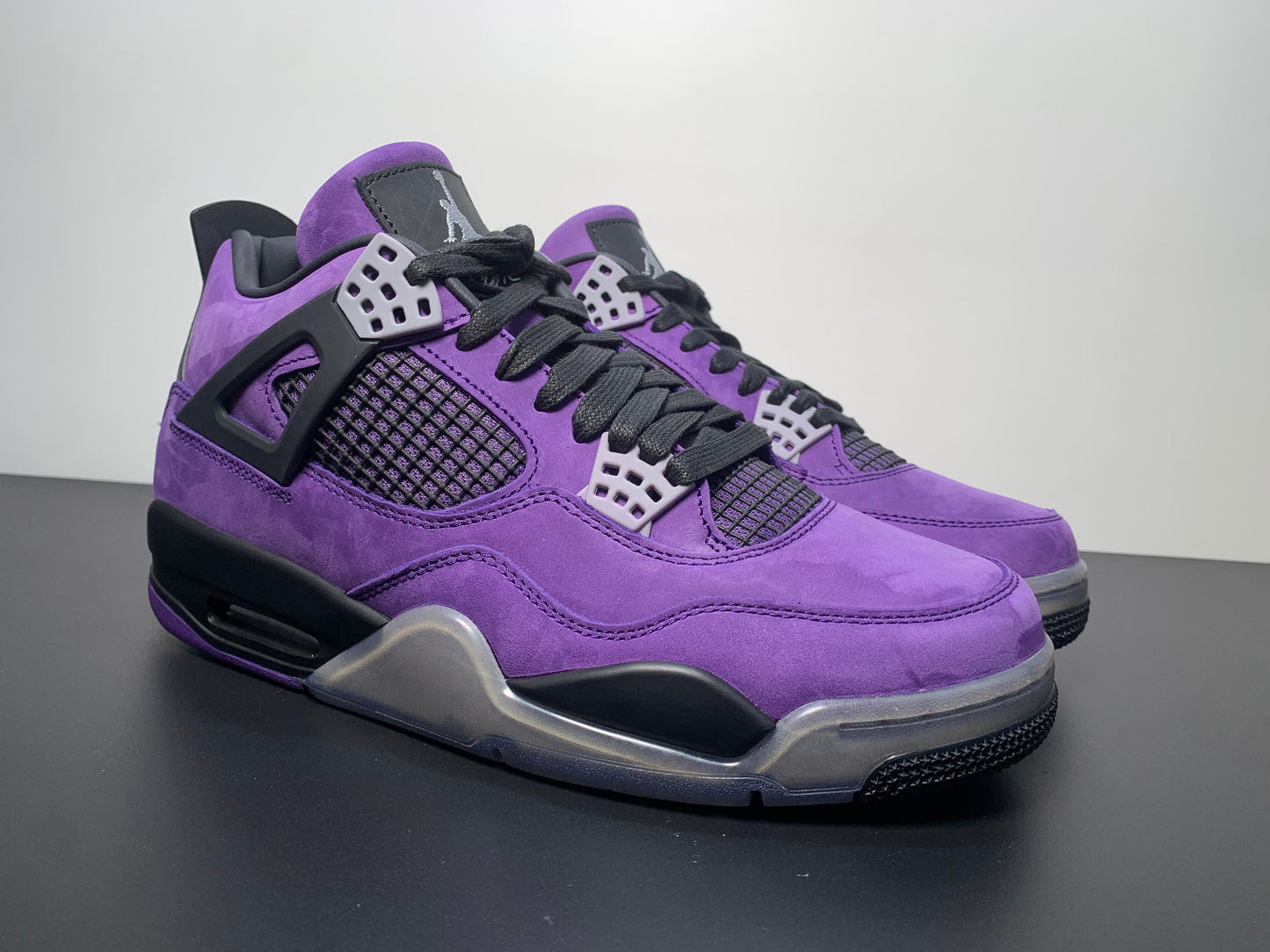 Air Jordan 4 Retro x Travis Scott Purple Friend's and Family