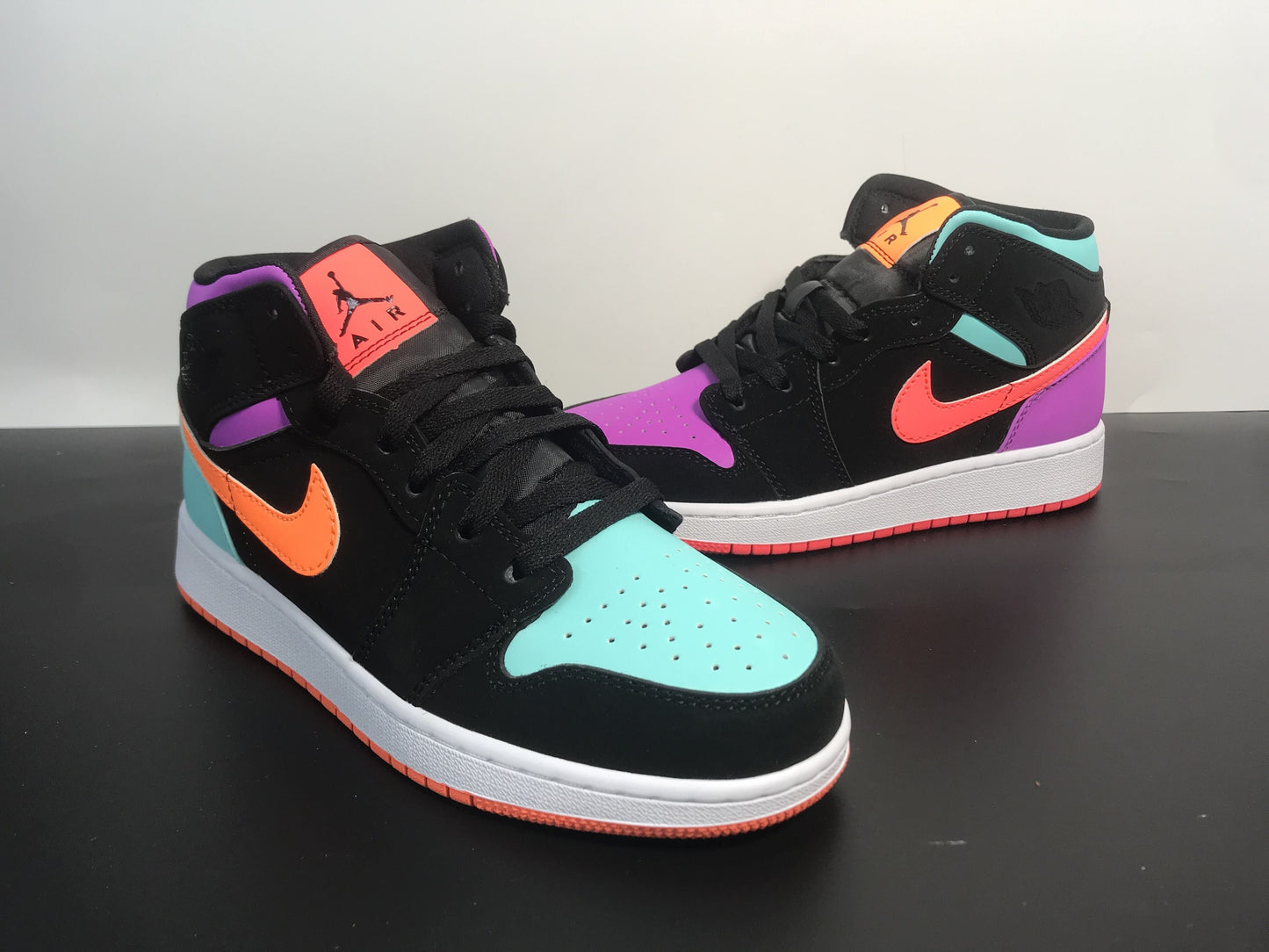 Air Jordan 1 Mid  'Candy'