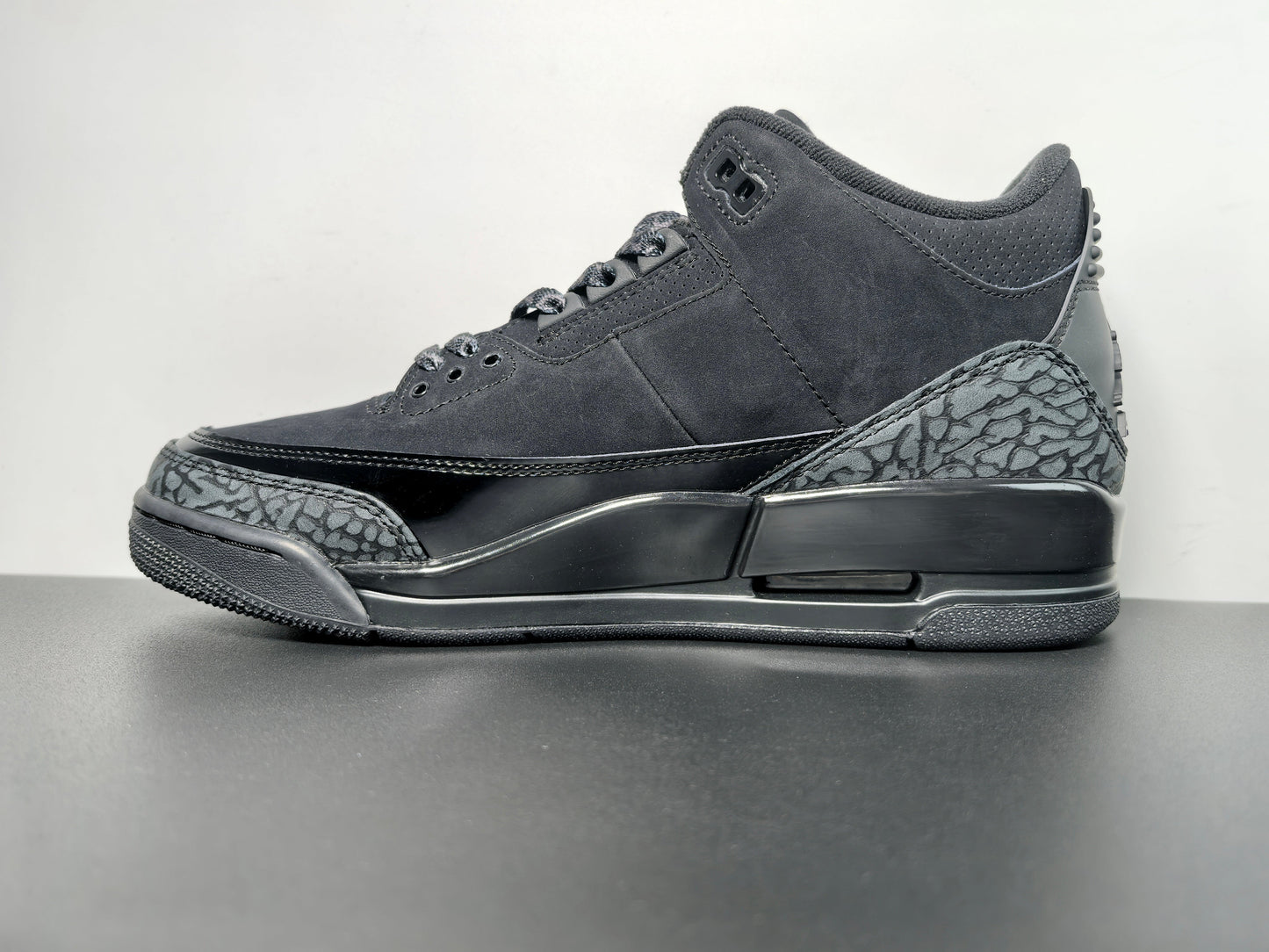 Air Jordan 3 “Black Cat” CK9246-168