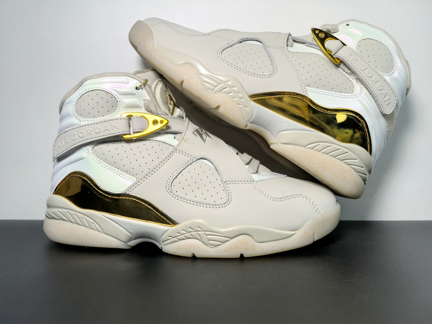 Air Jordan 8 Retro C&C Trophy