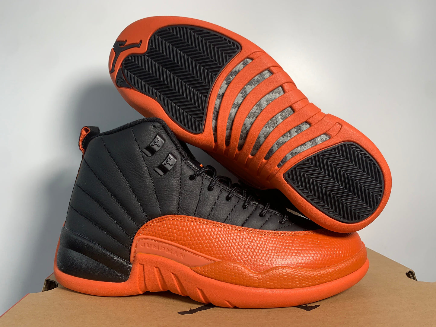 Wmns Air Jordan 12 Retro 'Brilliant Orange'