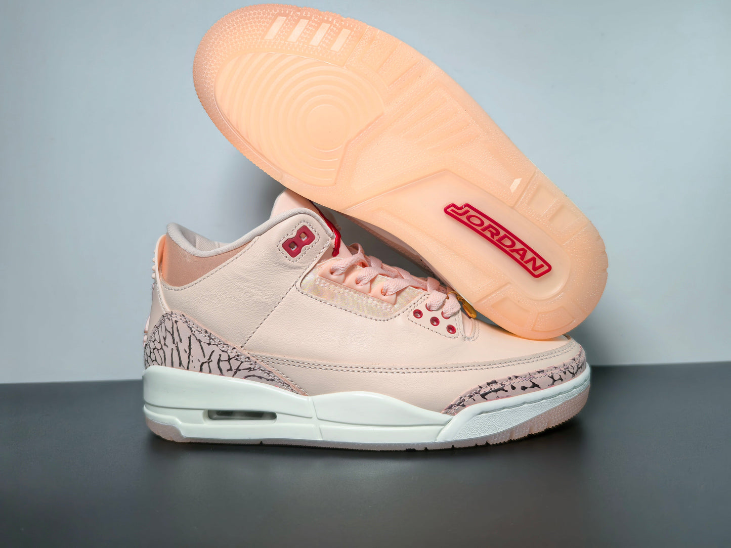 Air Jordan 3 Retro Valentine's Day HJ0178-600