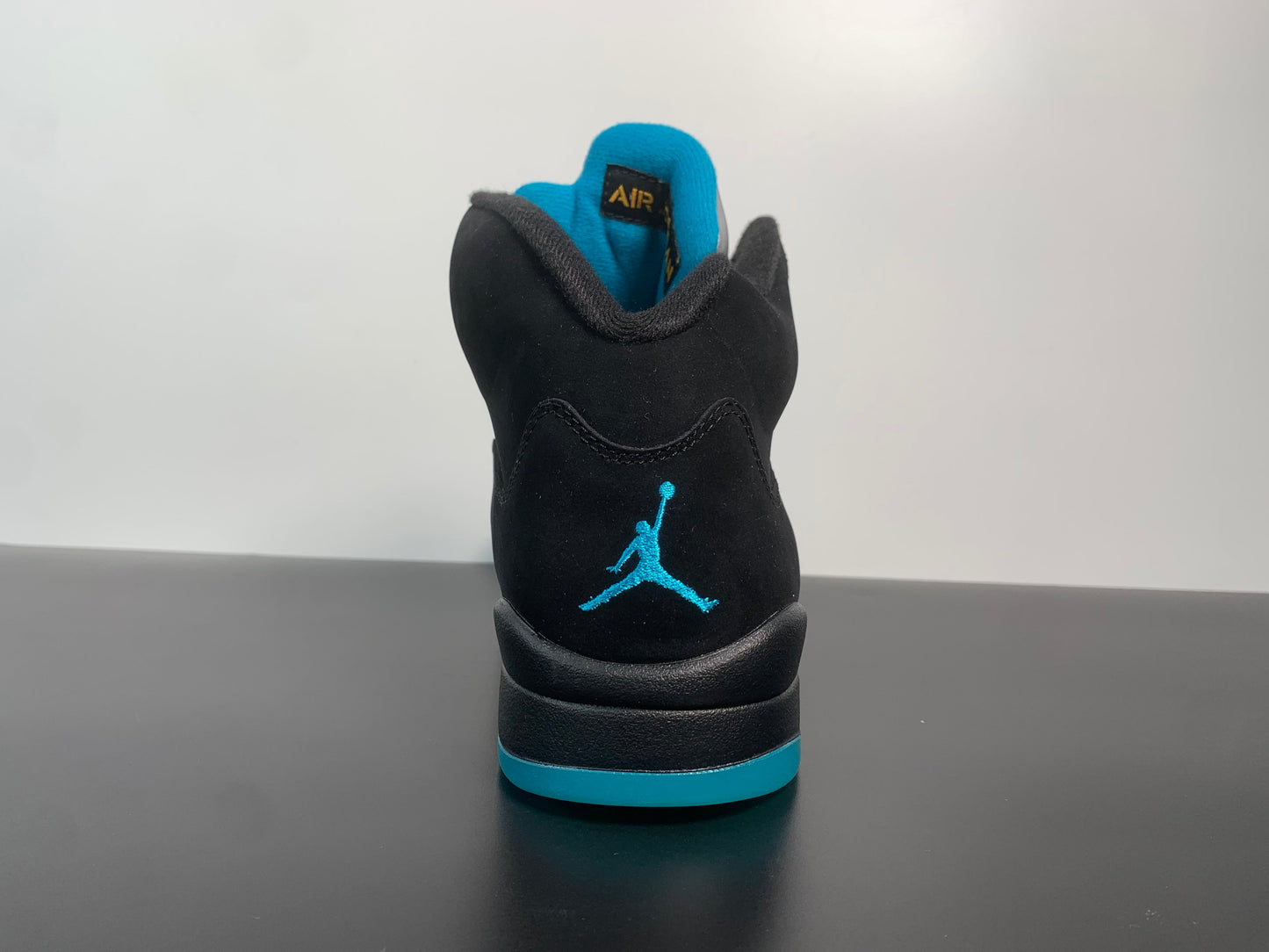 Air Jordan 5 “Aqua”DD0587-047