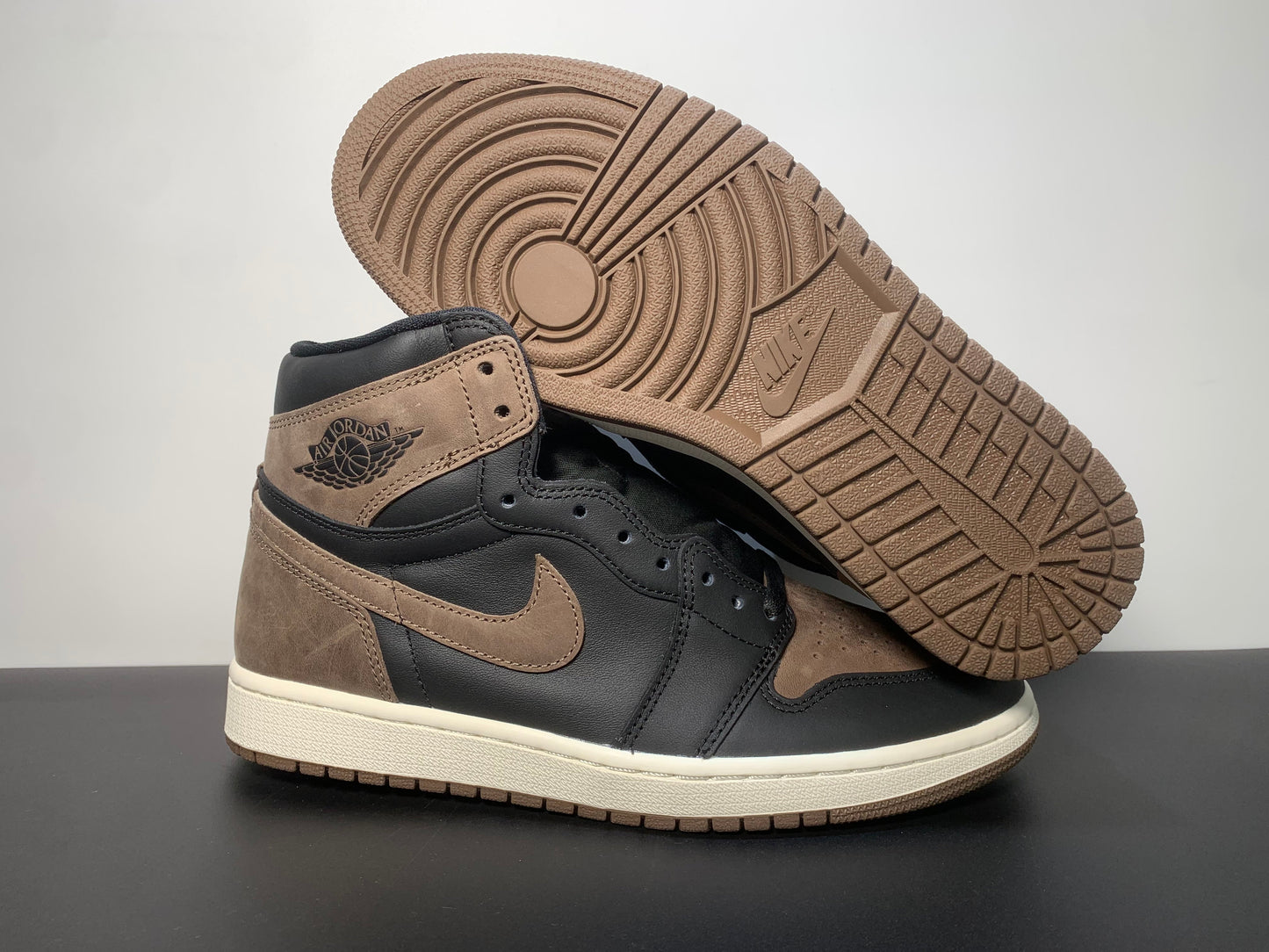 Air Jordan 1 High OG “Palomino”DZ5485-020