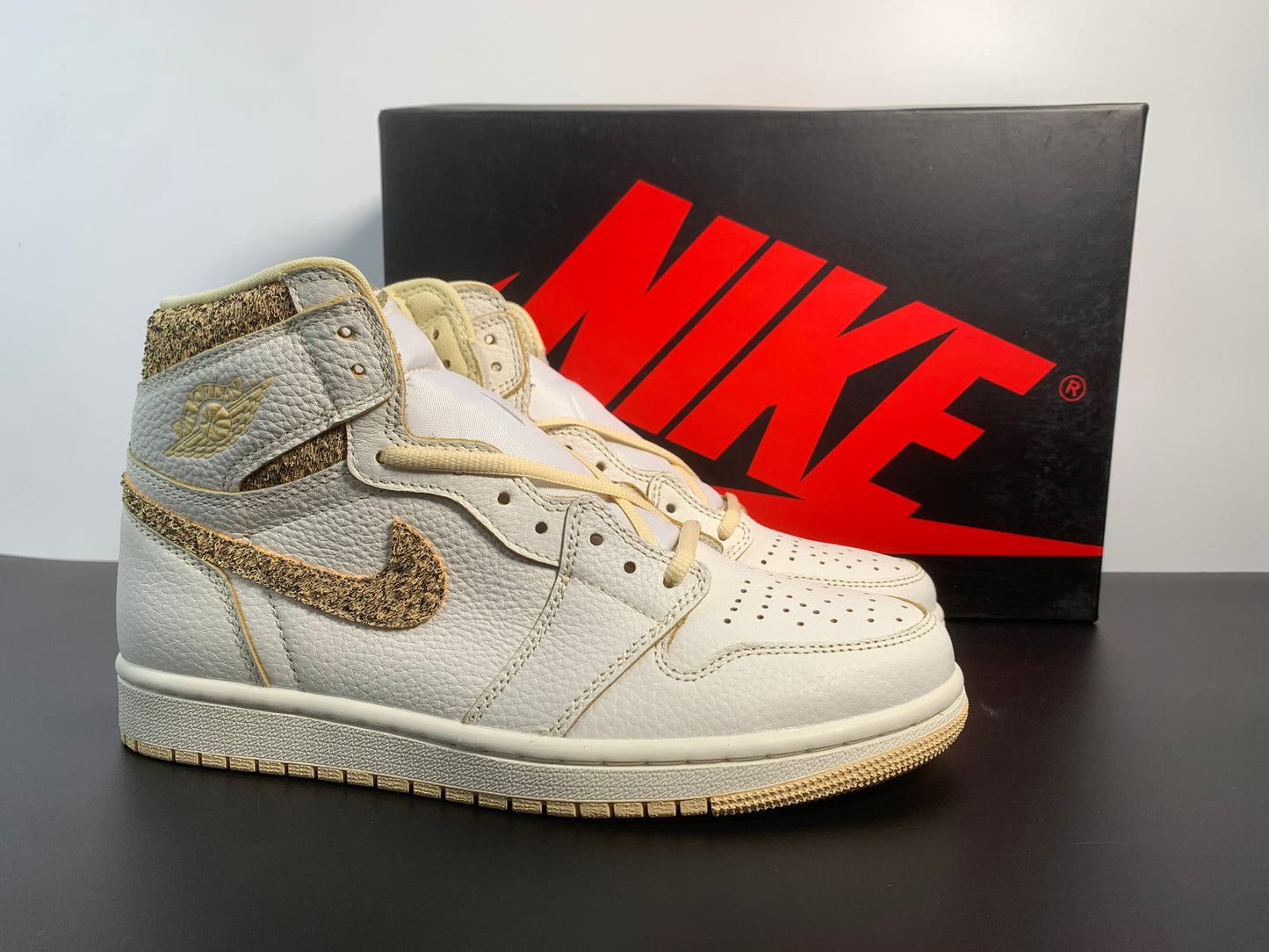 Air Jordan 1 Vibrations Of Naija FD8631-100