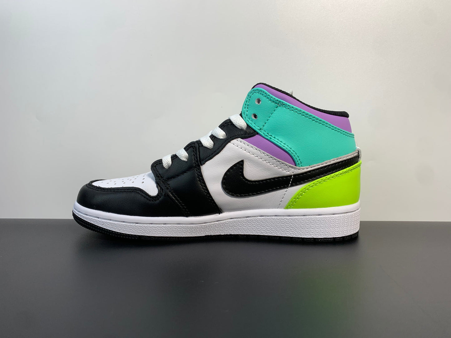 Air Jordan 1 Mid GS Pastel Volt Green Glow Black