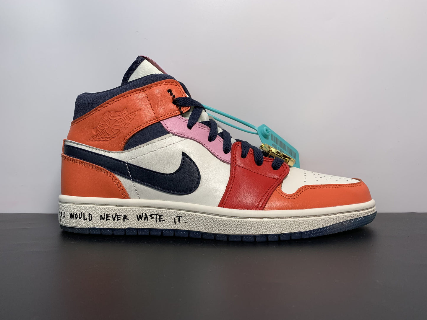 Melody Ehsani x Air Jordan 1 Mid “Fearless”  CQ7629-100