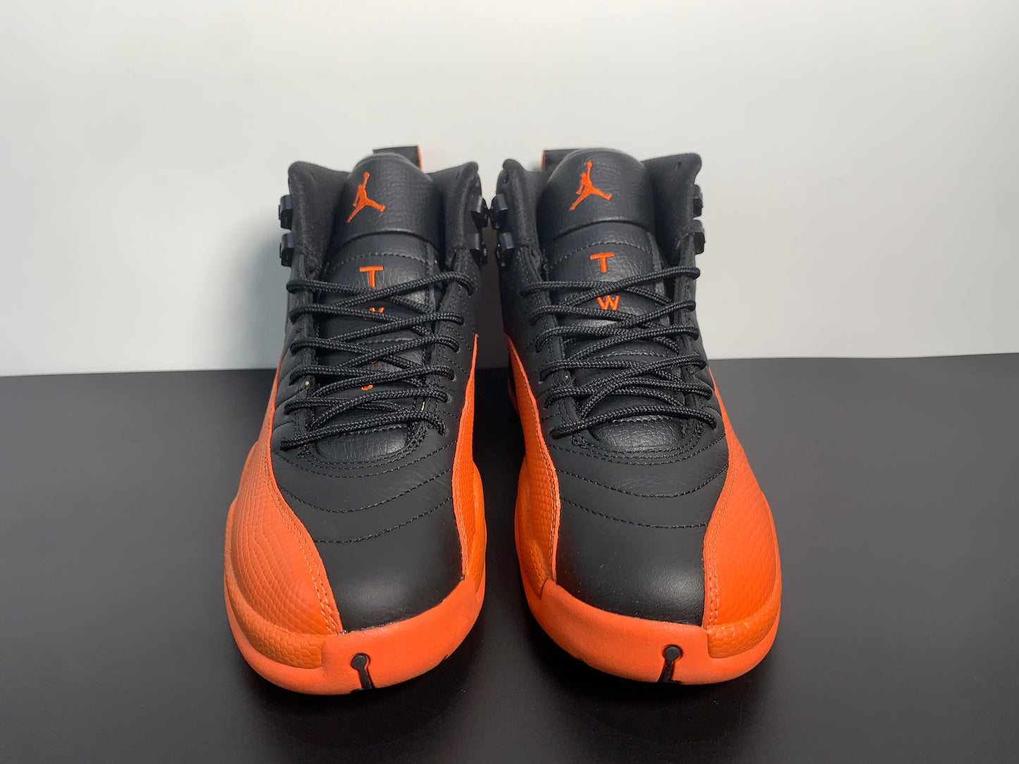 Wmns Air Jordan 12 Retro 'Brilliant Orange'