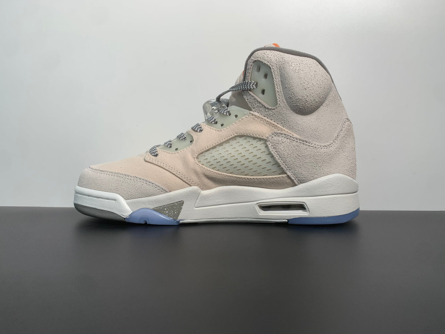 Air Jordan 5 SE Craft Light Orewood Brown FD9222-180