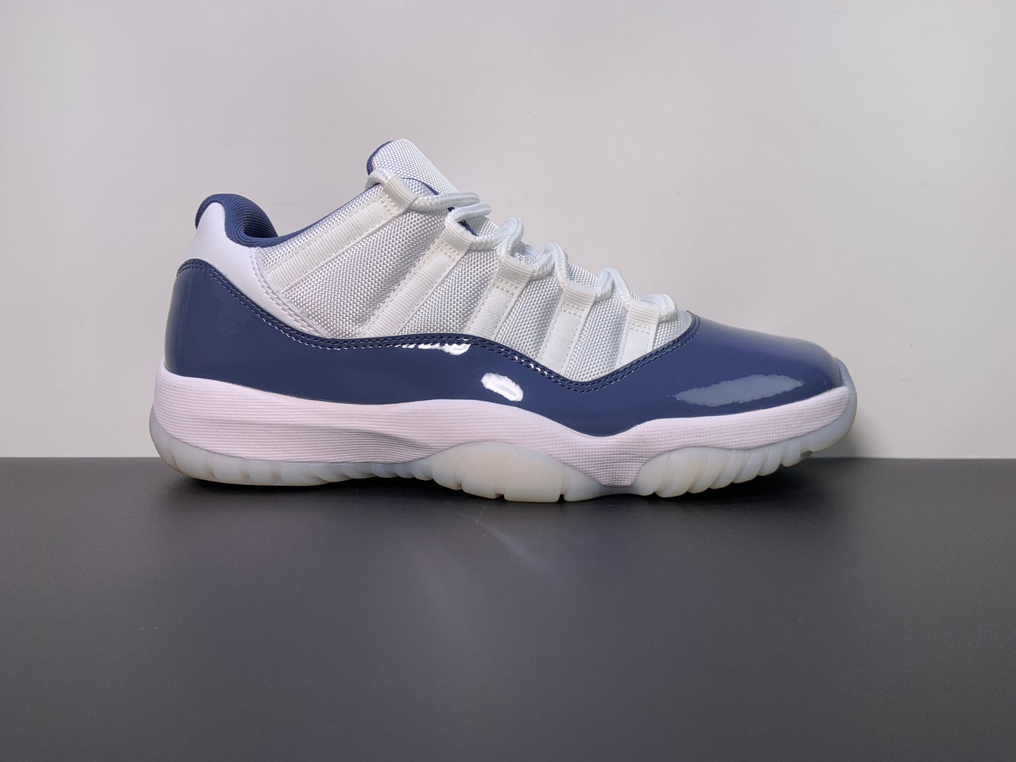 Air Jordan 11 Low “Diffused Blue” FV5104-104