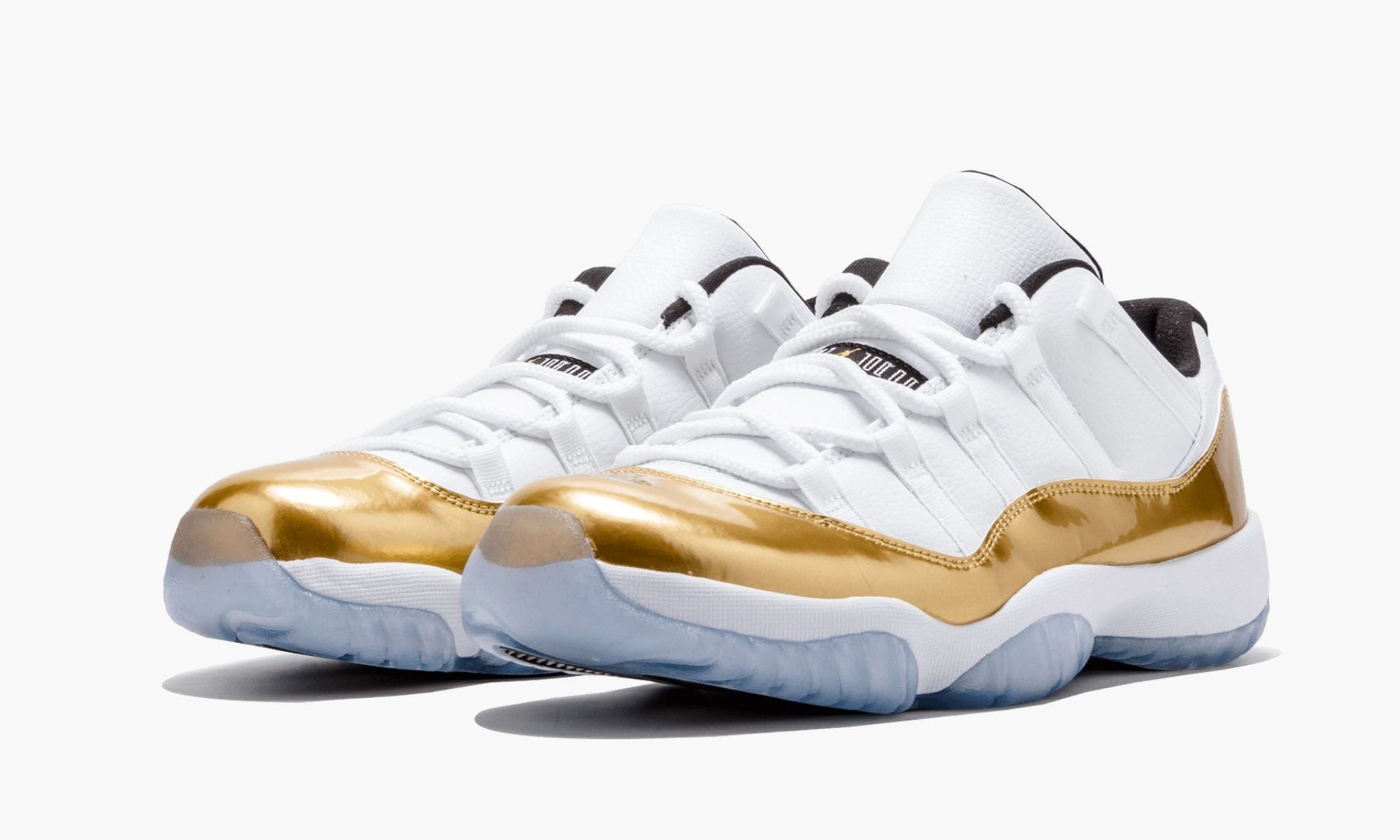 Air Jordan 11 Retro Low "Closing Ceremony"