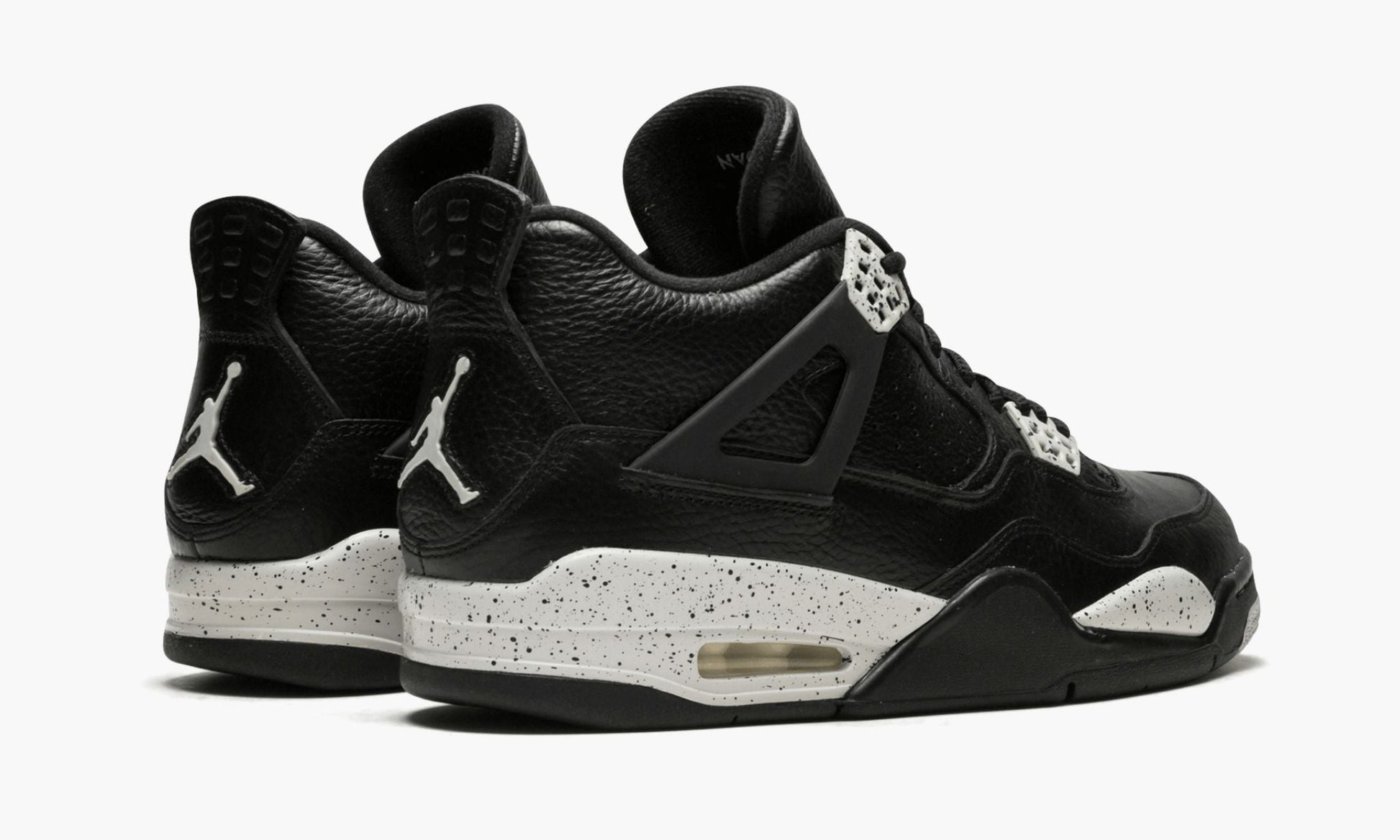 Air Jordan 4 Retro LS "Oreo"