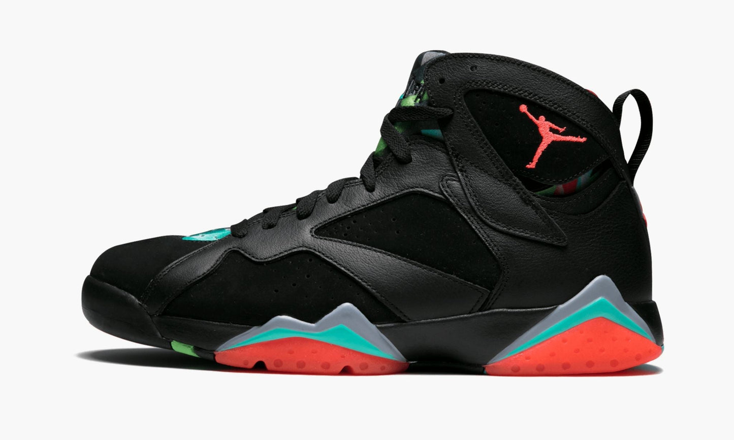 Air Jordan 7 Retro 30th "Barcelona Nights"