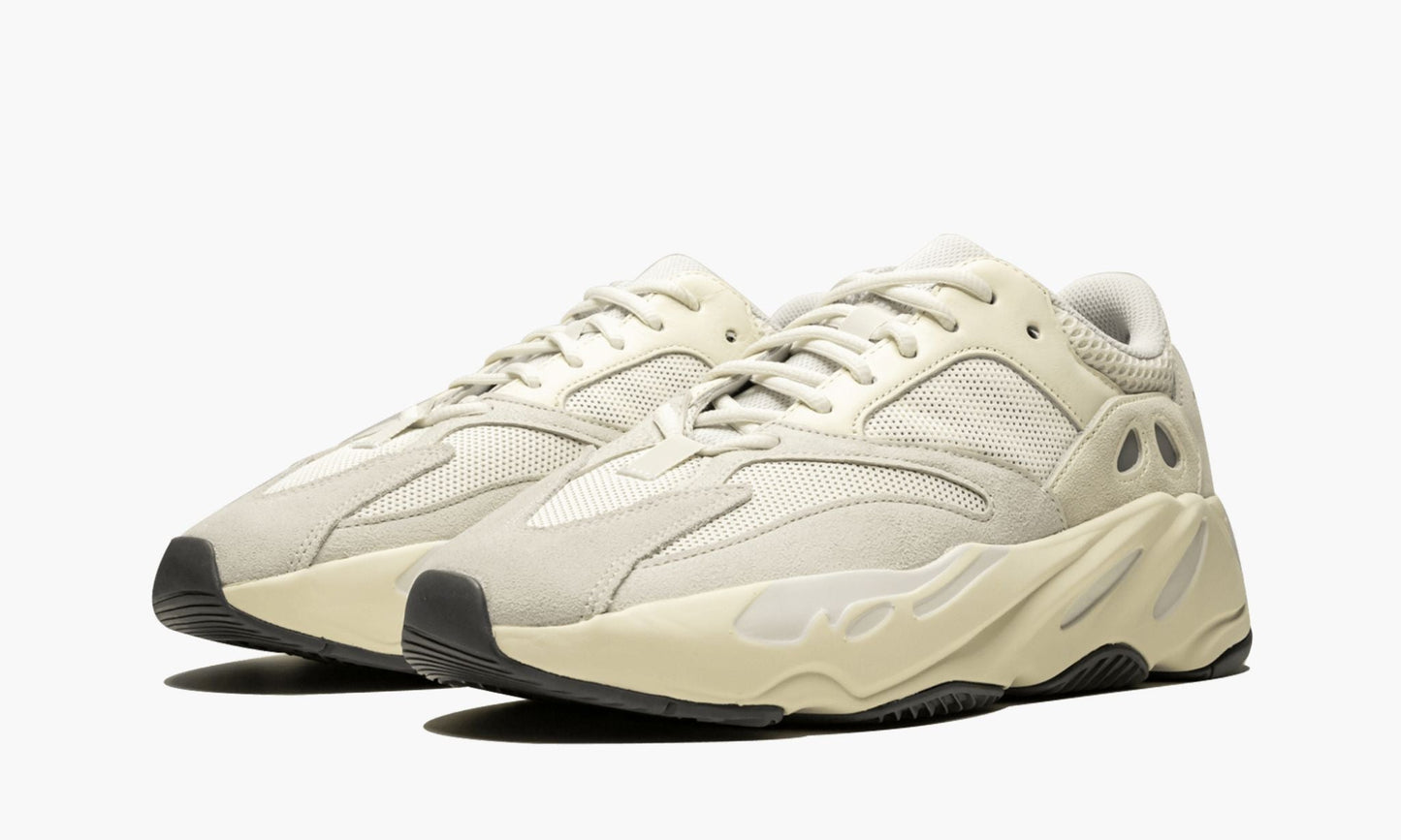 Yeezy Boost 700 "Analog"