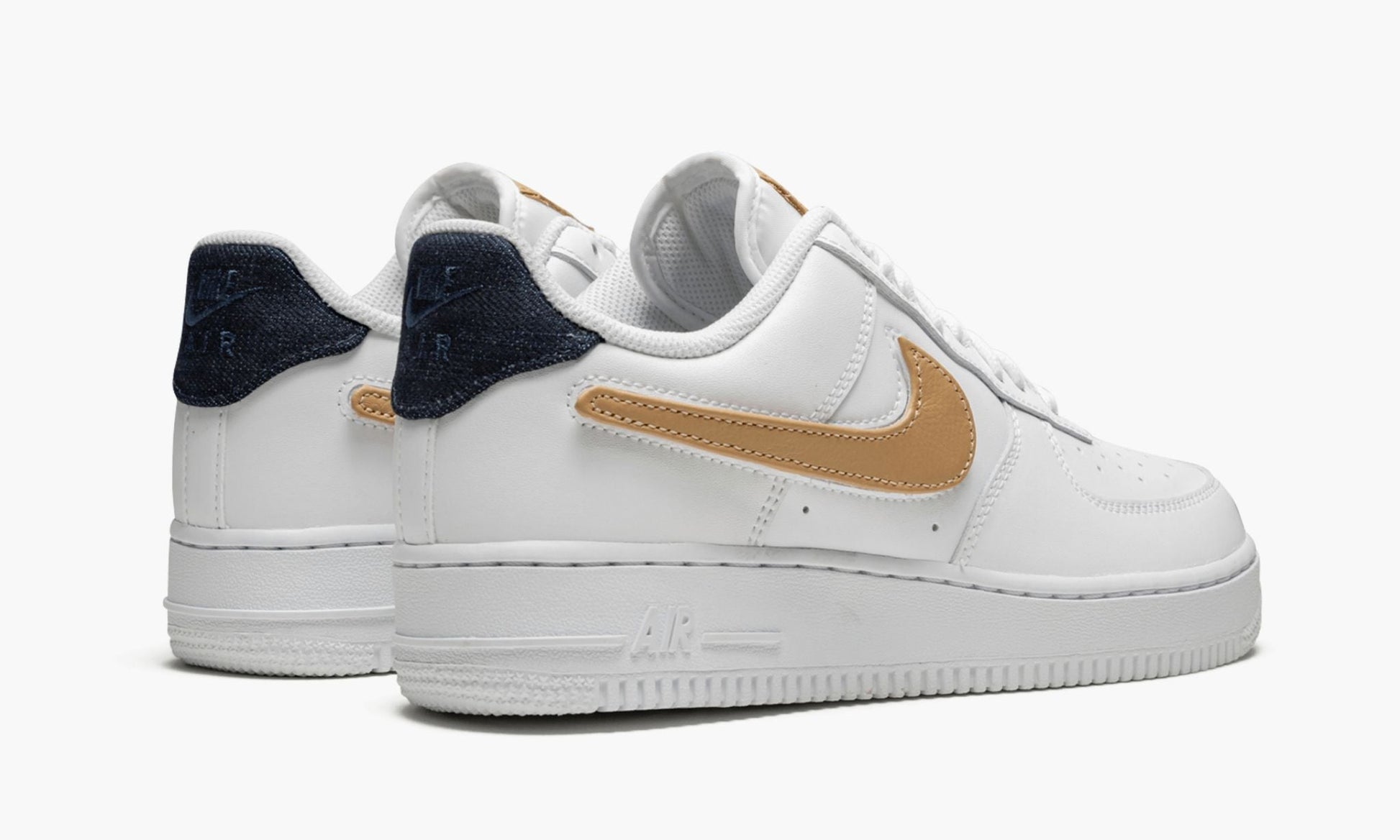 Air Force 1 ' 07 LV8 3 "Removable Swoosh"