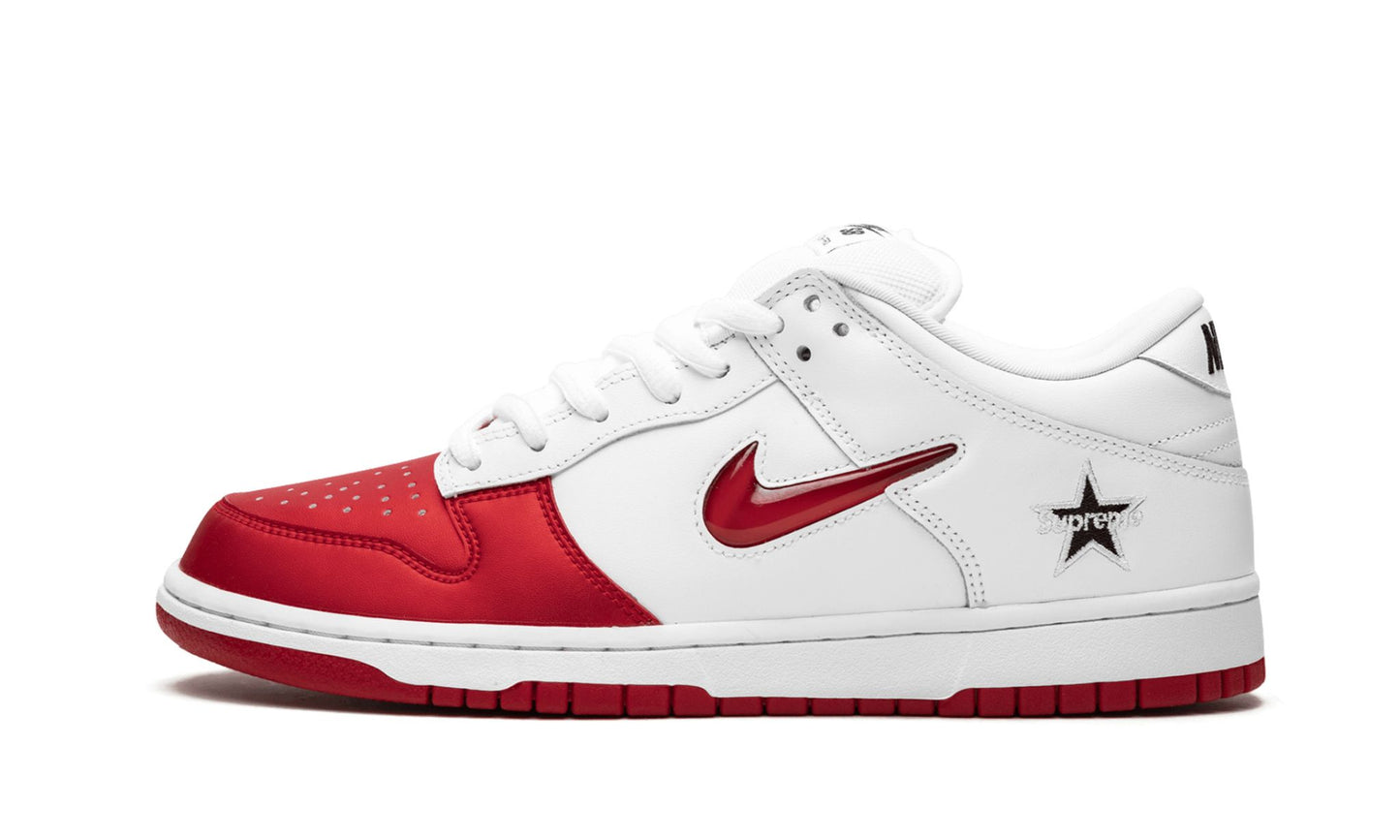 SB Dunk Low "Supreme - Jewel Swoosh Red/White"