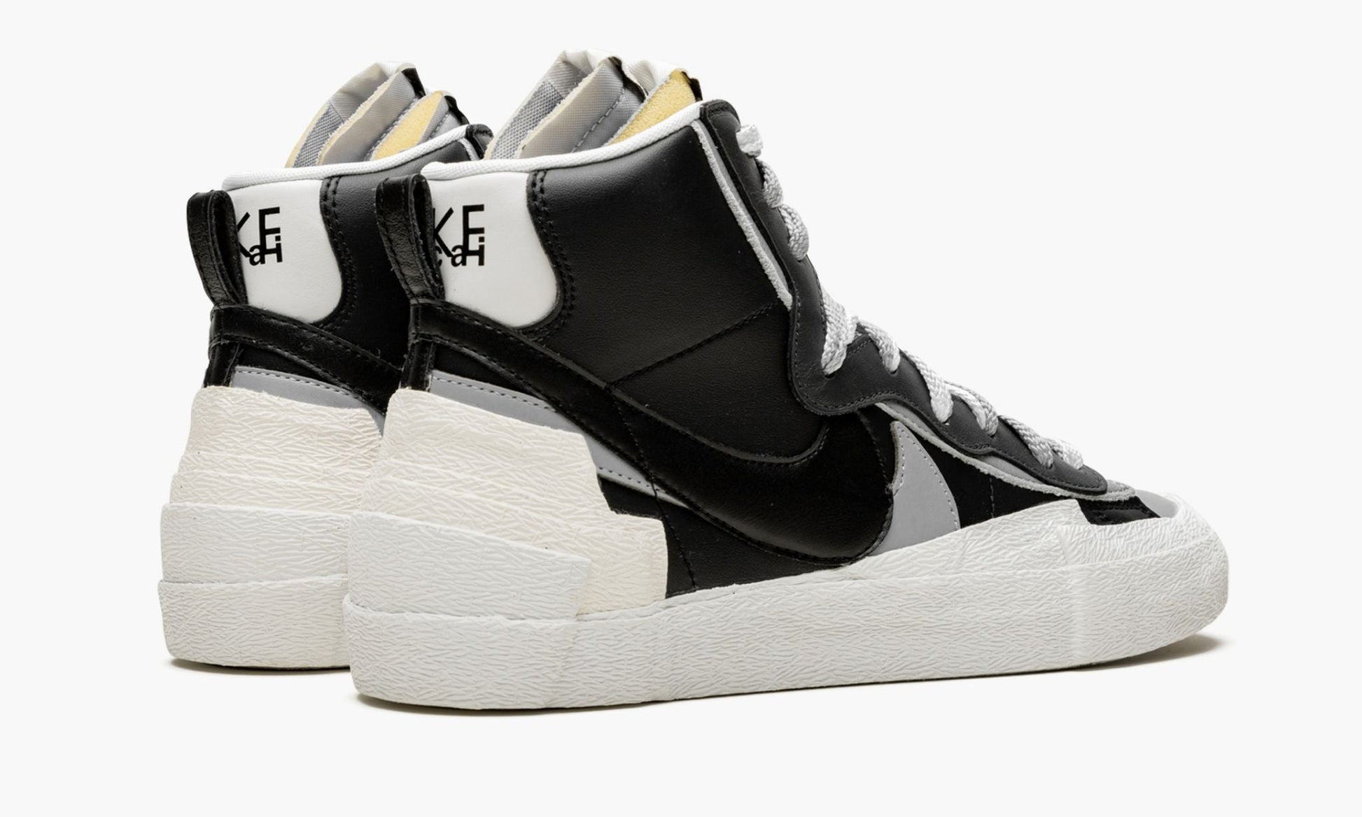 Blazer Mid "Sacai - Black/Grey"