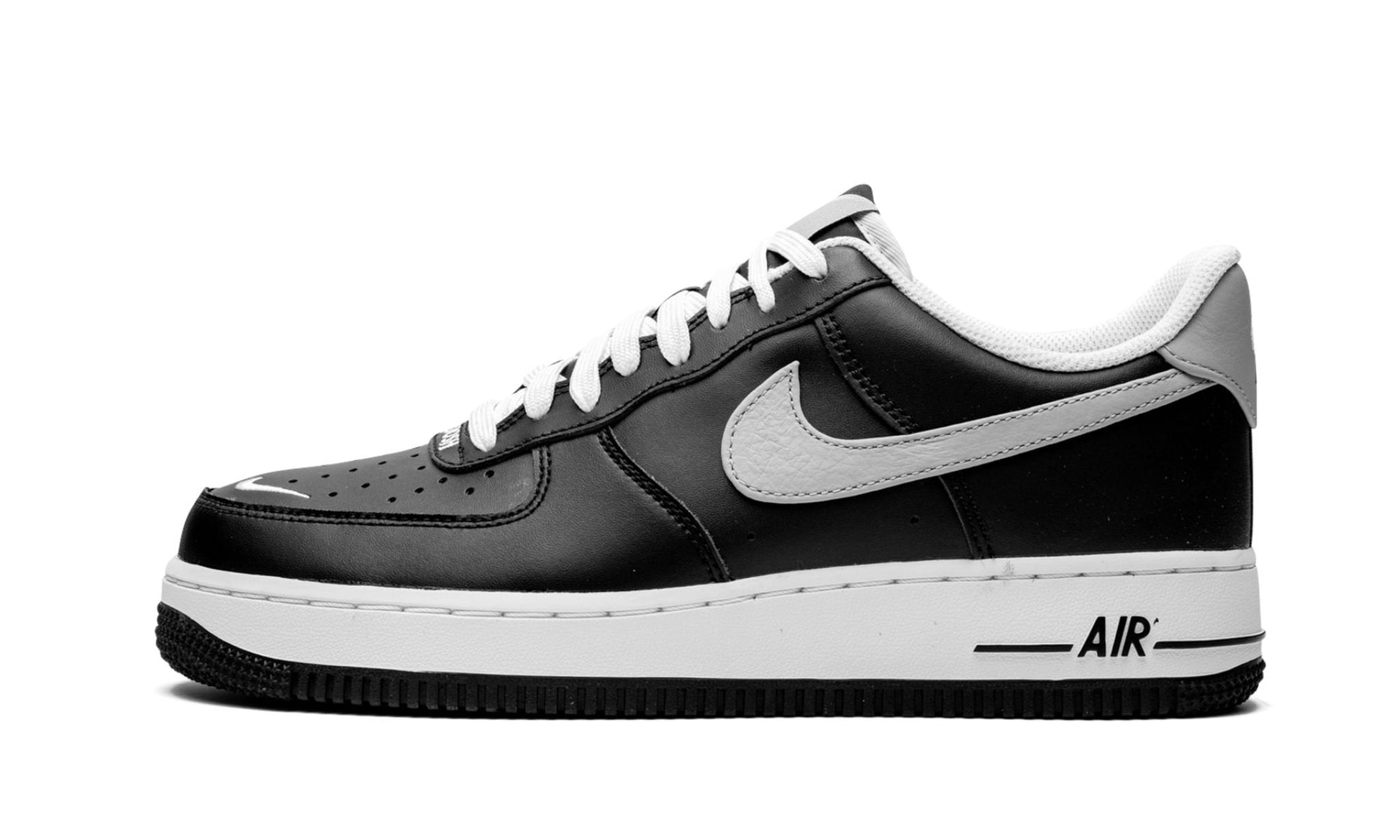 Air Force 1 07 LV8 4 "Swoosh Pack"