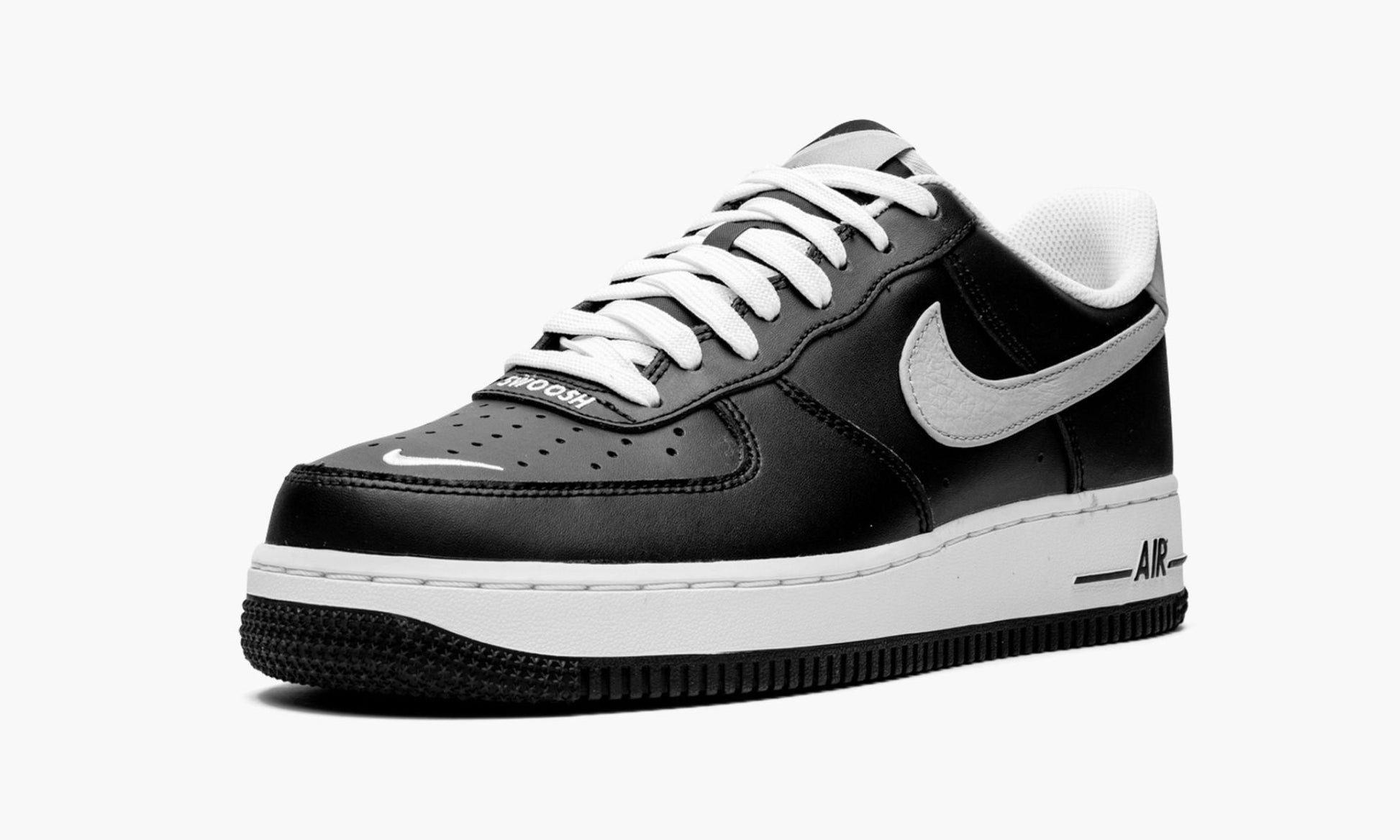 Air Force 1 07 LV8 4 "Swoosh Pack"