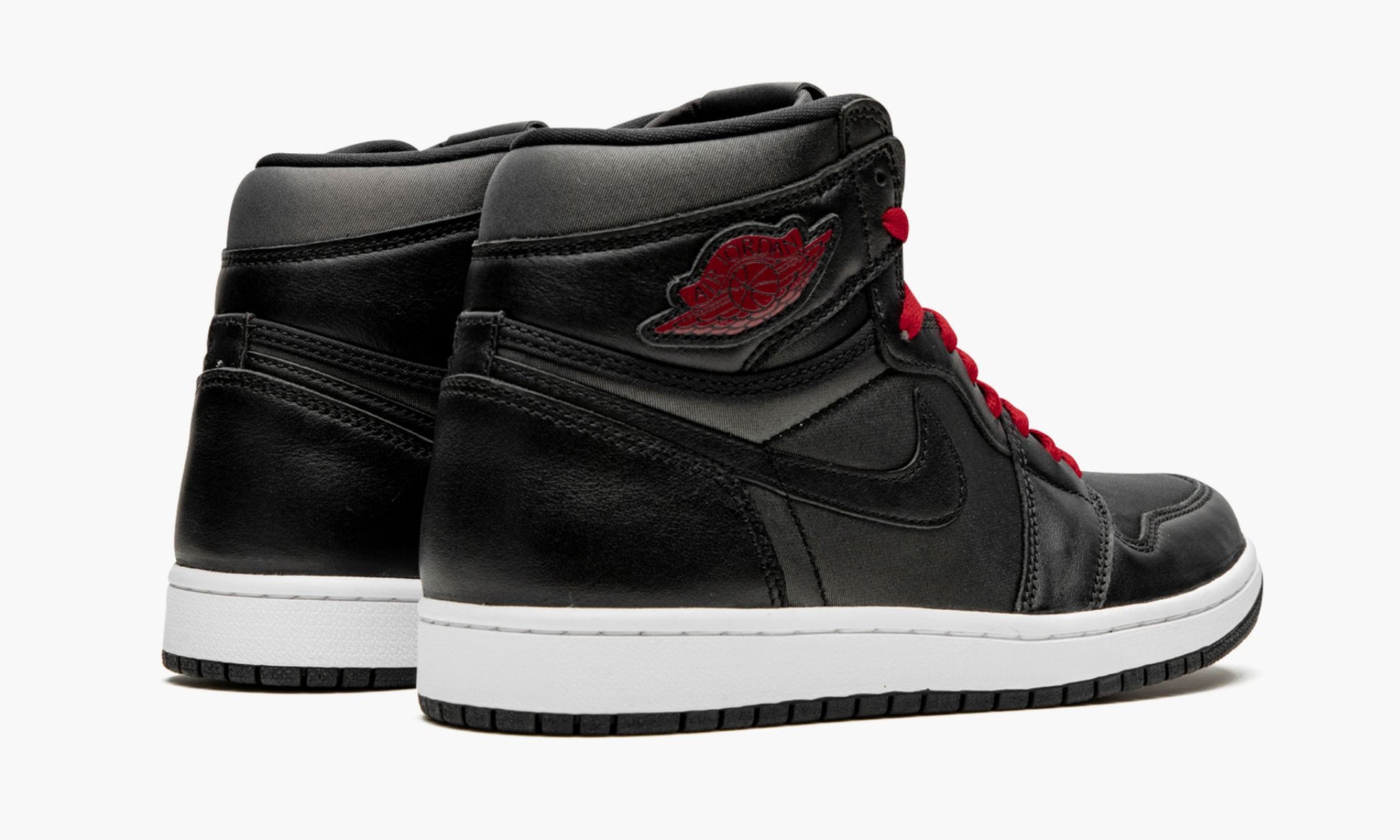 Air Jordan 1 Retro High OG "Black Satin/Gym Red"