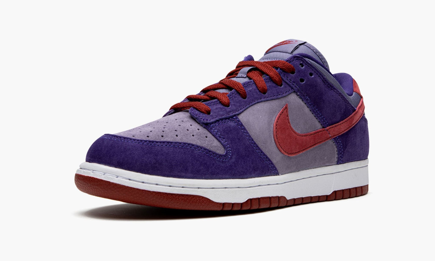 Dunk Low Retro SP "Plum"