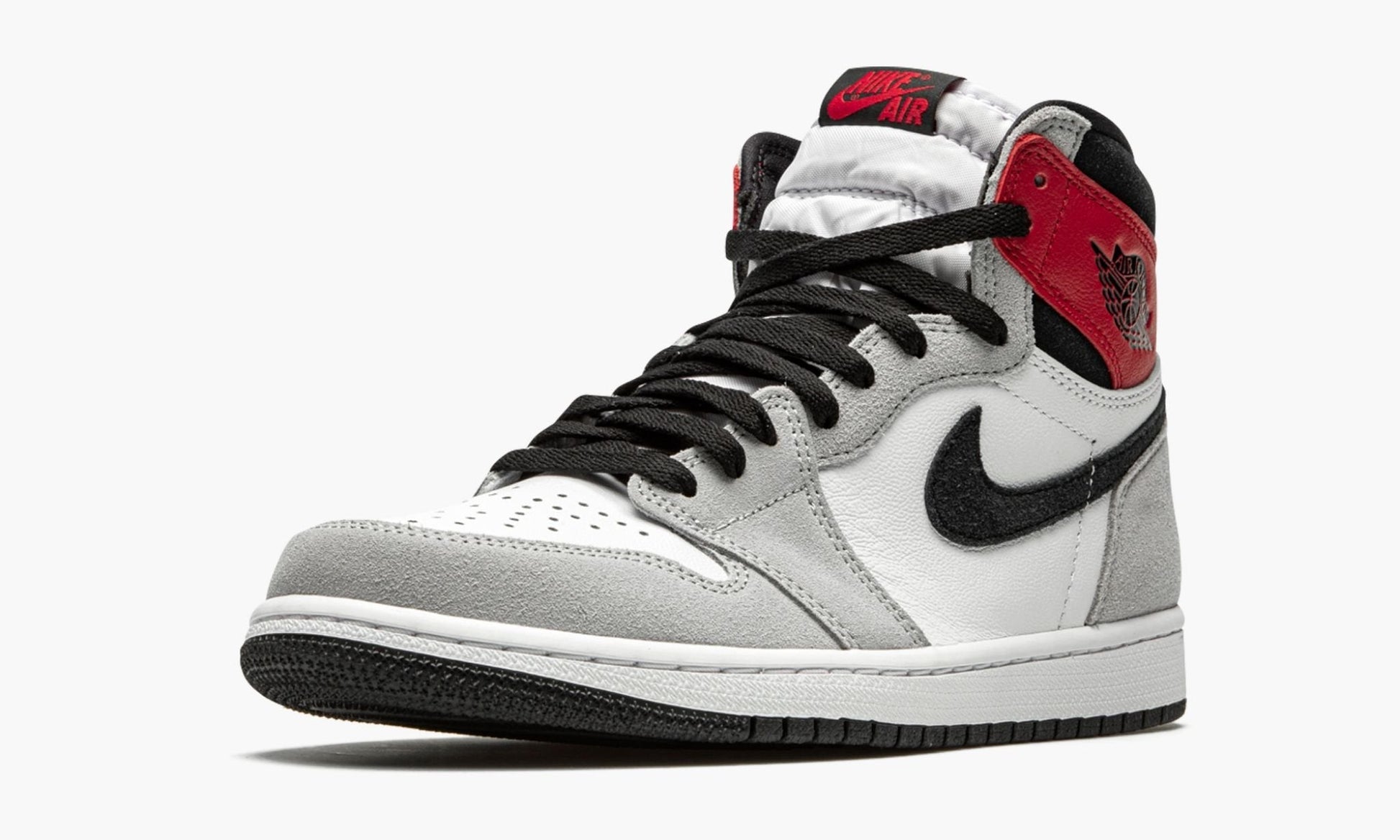 Air Jordan 1 Retro High OG "Light Smoke Grey"