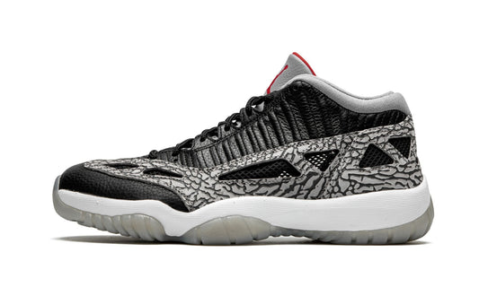 Air Jordan 11 Low IE "Black Cement"